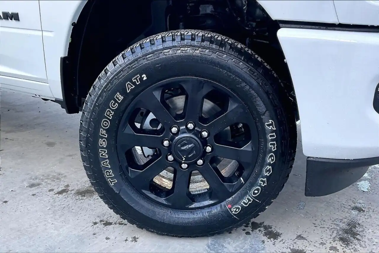 RAM 3500 снимка RAM 3500