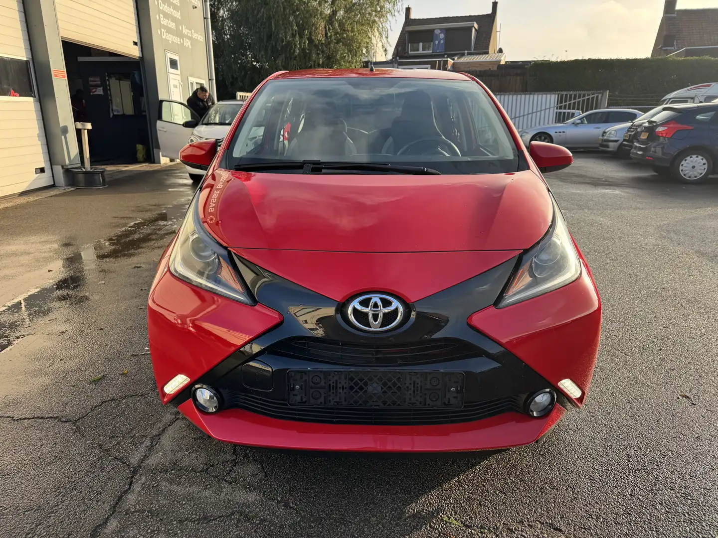 Toyota Aygo x - 2
