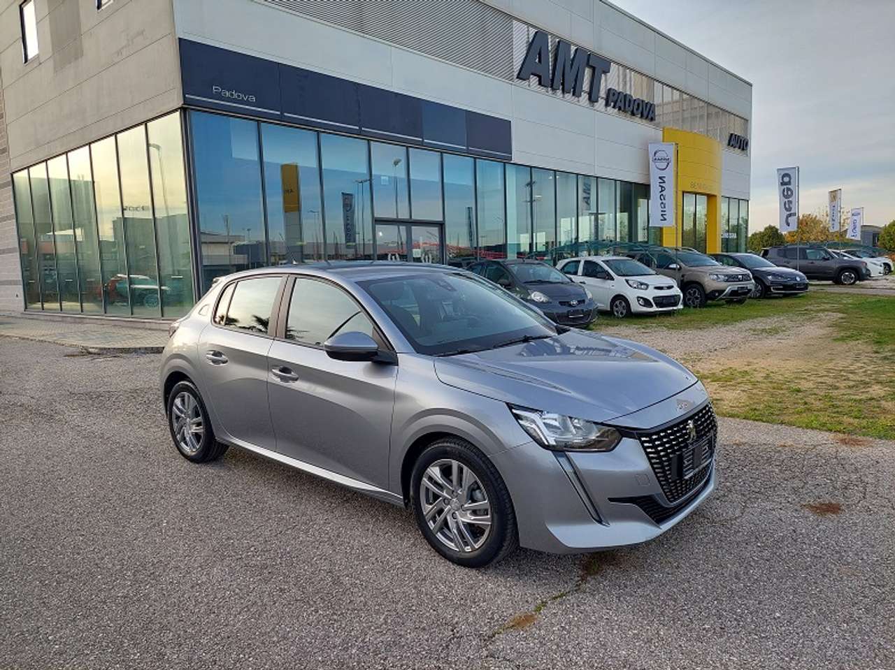 Peugeot 208 1.2 puretech Active GPL