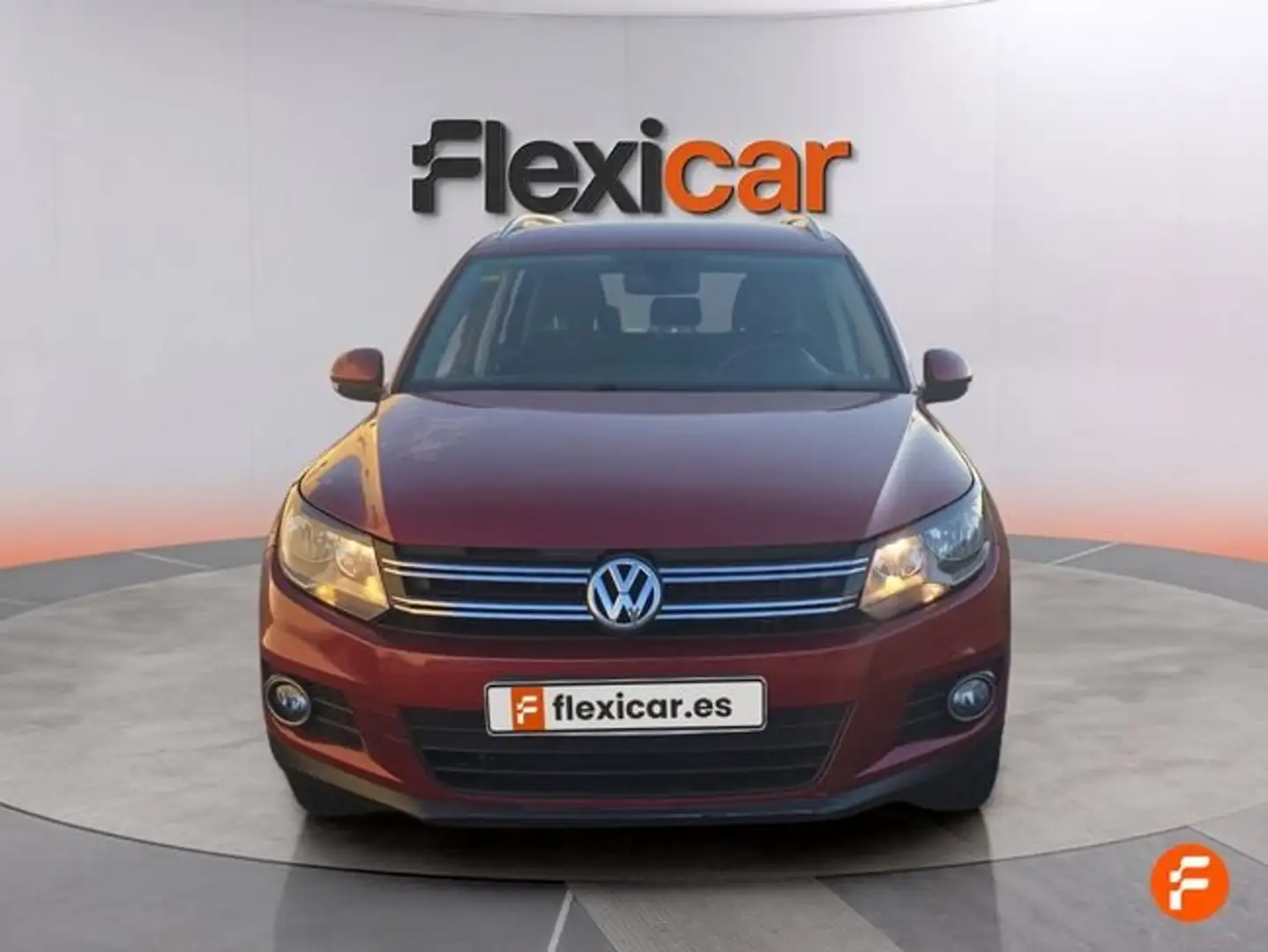 Volkswagen Tiguan 2.0TDI BMT Business 4M DSG 140 Rojo - 2