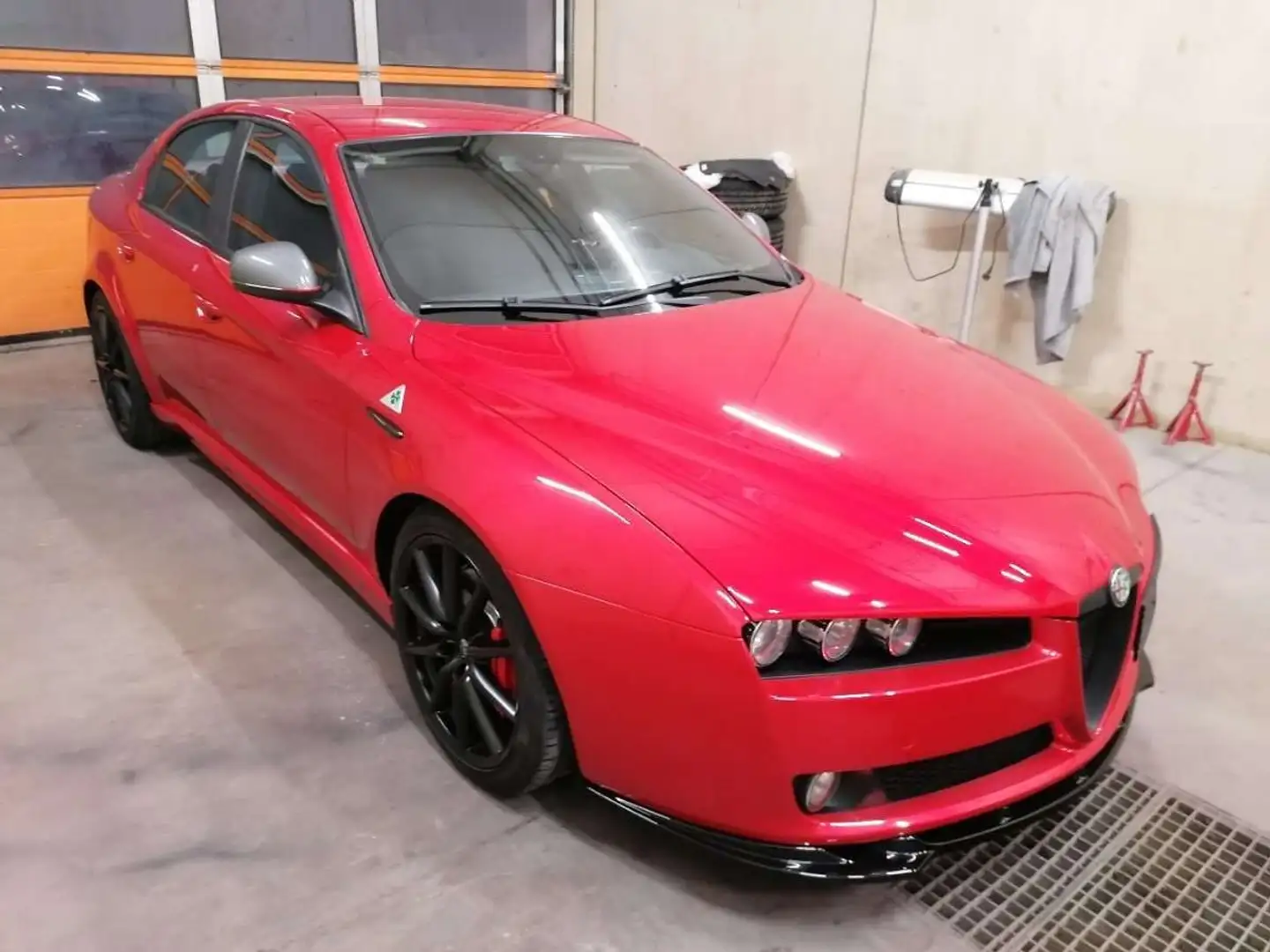Alfa Romeo 159 1750 TBi TI Rosso Competizione Rot - 1