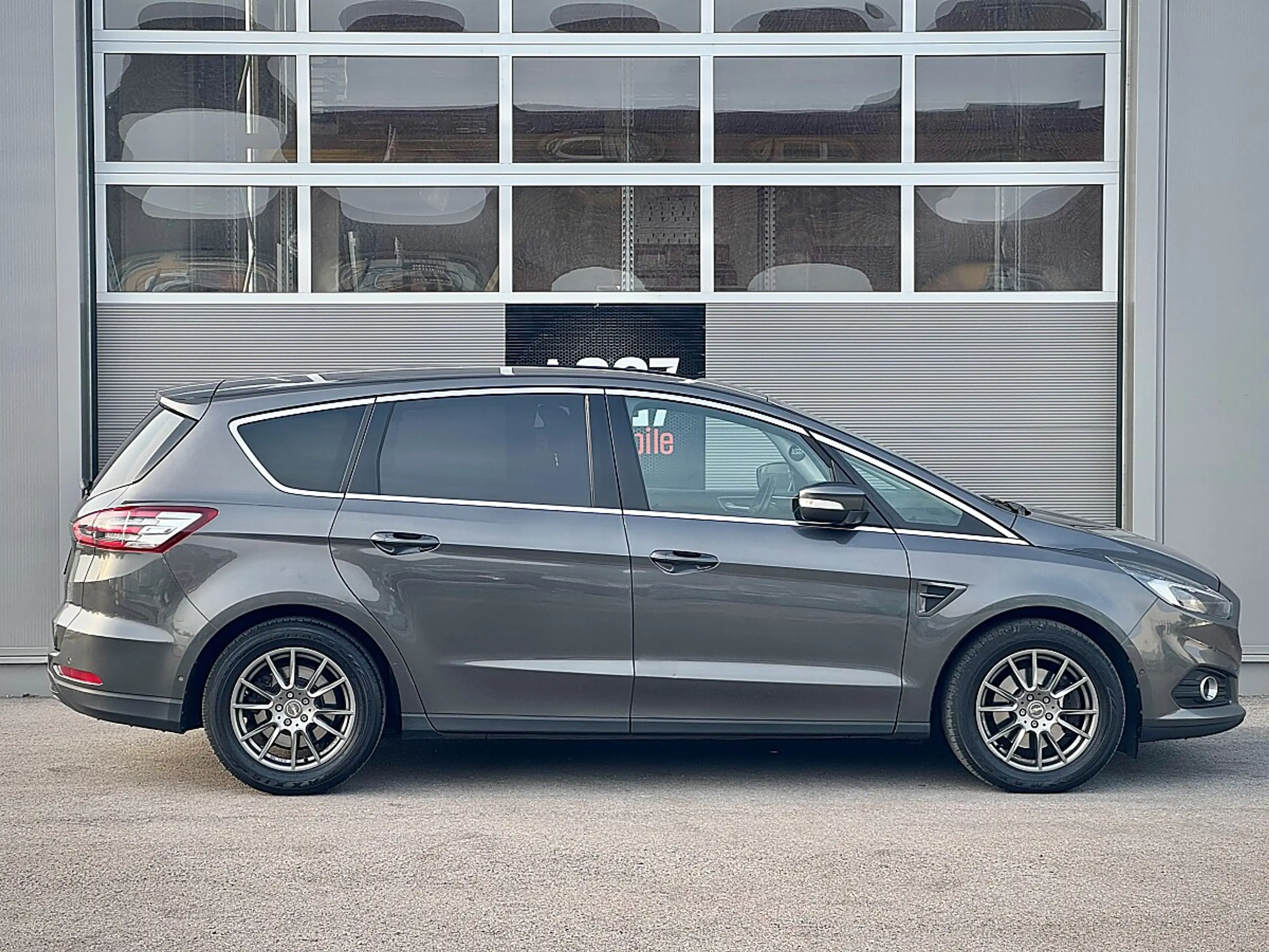 Ford S-Max 2.0 TDCi Titanium Start/Stopp — photo 4