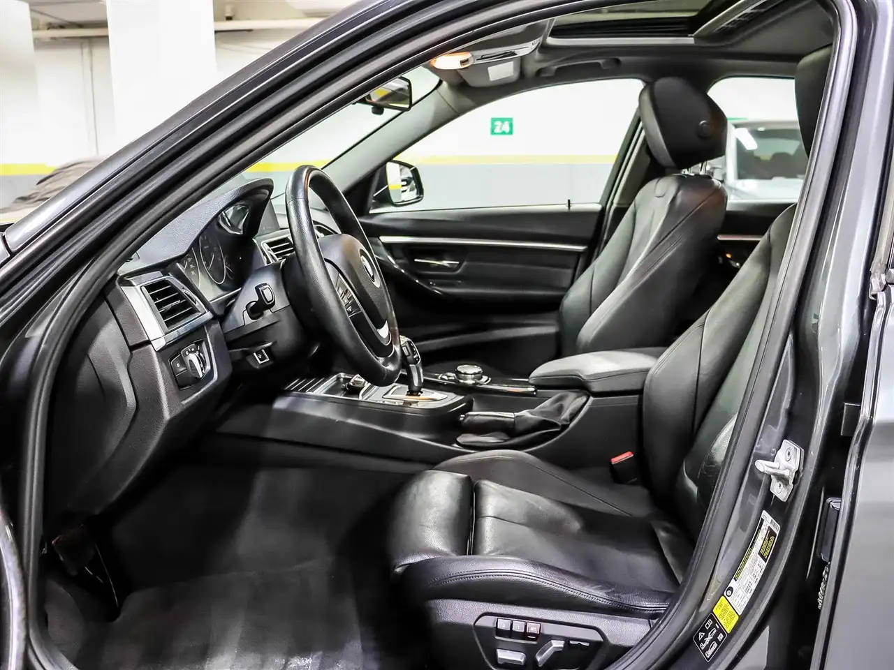 BMW 3 Series fotografie BMW 3 Series