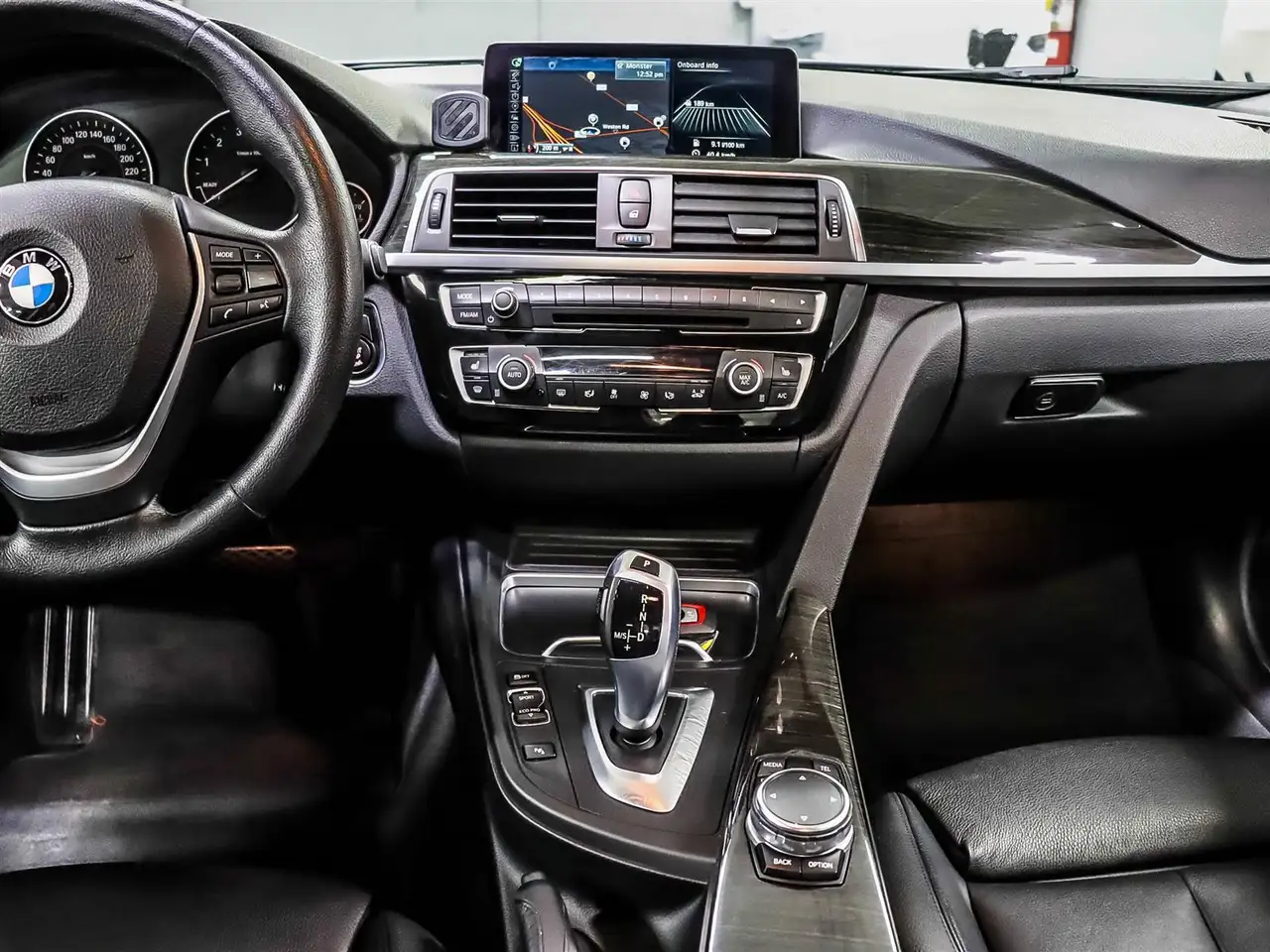 BMW 3 Series fotografie BMW 3 Series
