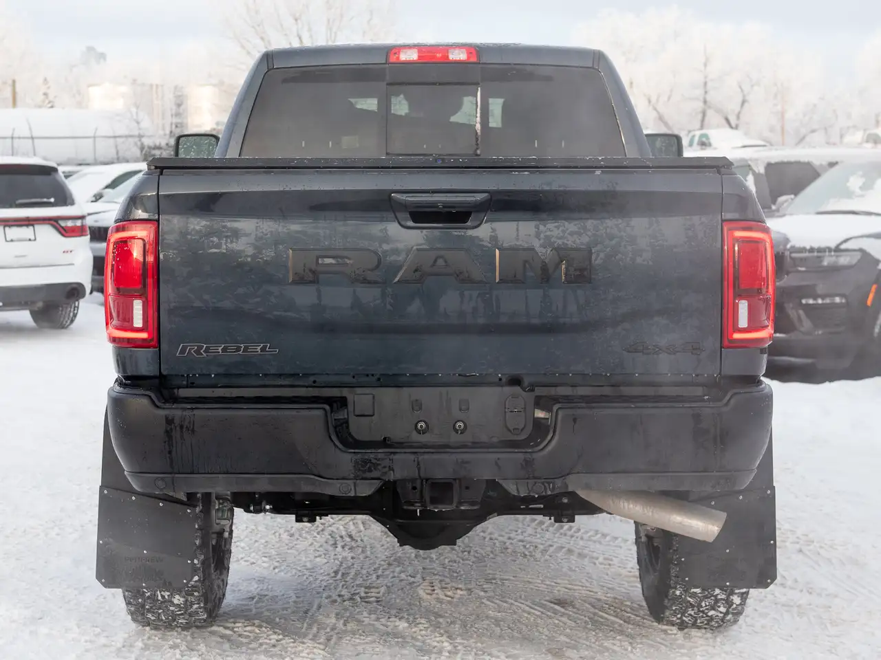 RAM 2500 снимка RAM 2500