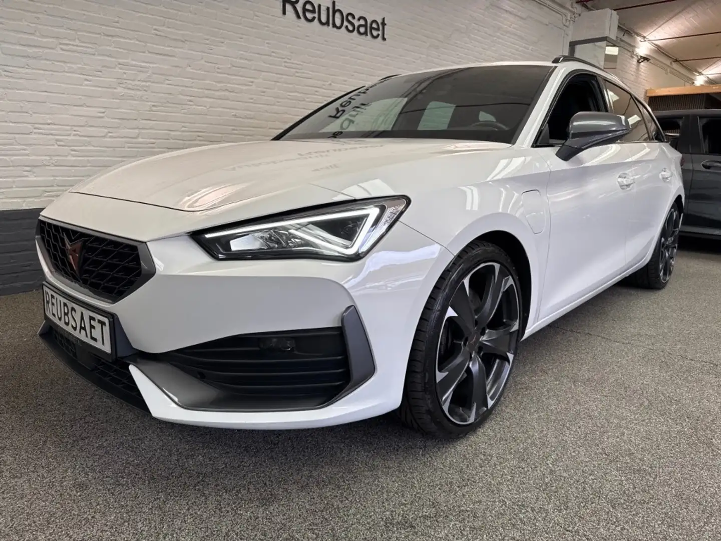 CUPRA Leon 1.4 E-Hybrid VZ 245Pk Trekhaak Clima Virtual 1Ste Blanc - 2