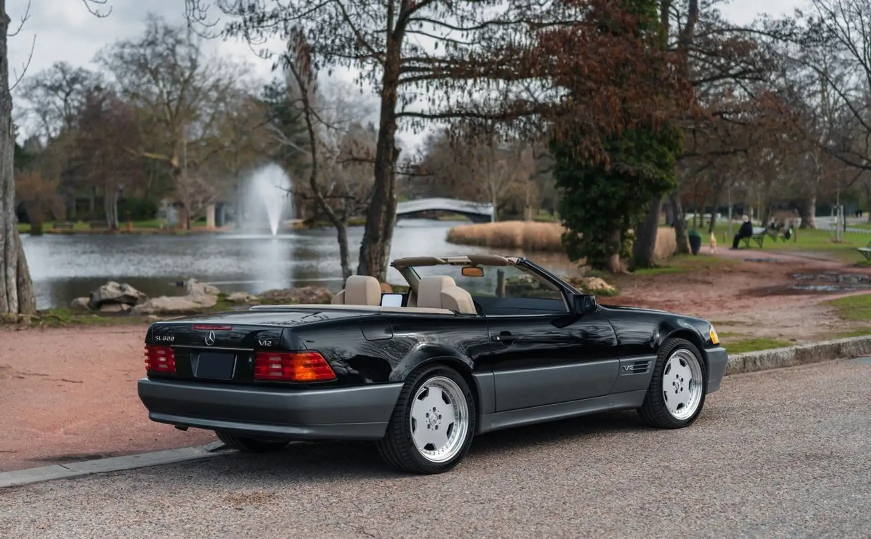 Mercedes-Benz SL 600 Classe Mercedes 600 (R129) 68100 km d'origine certifié Peinture Negro - 2