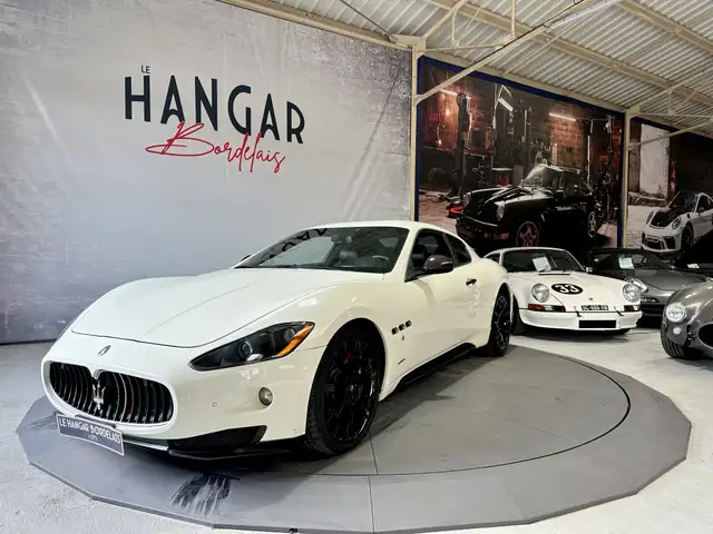 Maserati GranTurismo V8 4.7 450CH MC-Shift 6