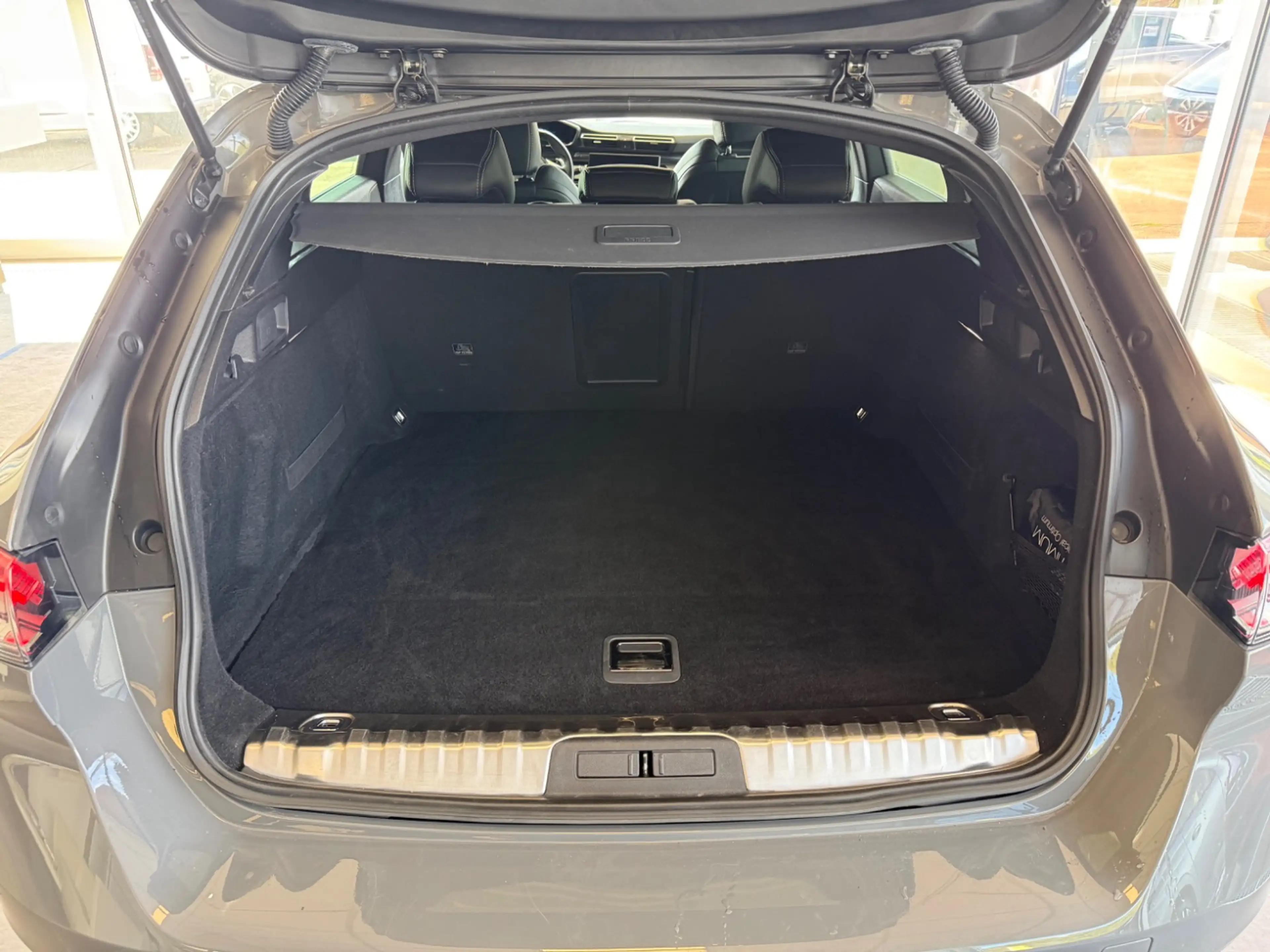 Peugeot 508 SW 1.5 BlueHDi 130 Allure Pack Tempomat*DAB — photo 11