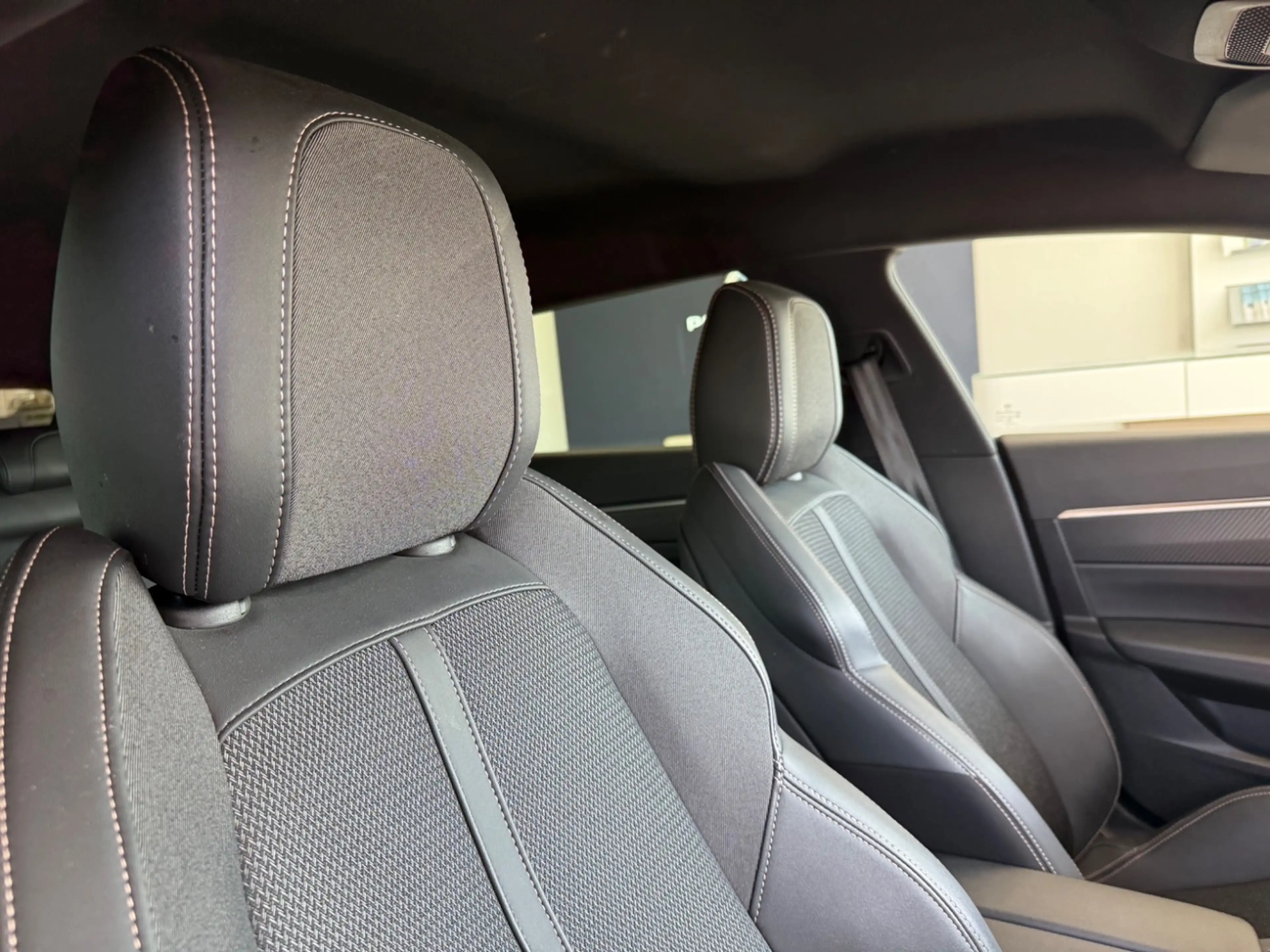 Peugeot 508 SW 1.5 BlueHDi 130 Allure Pack Tempomat*DAB — photo 12