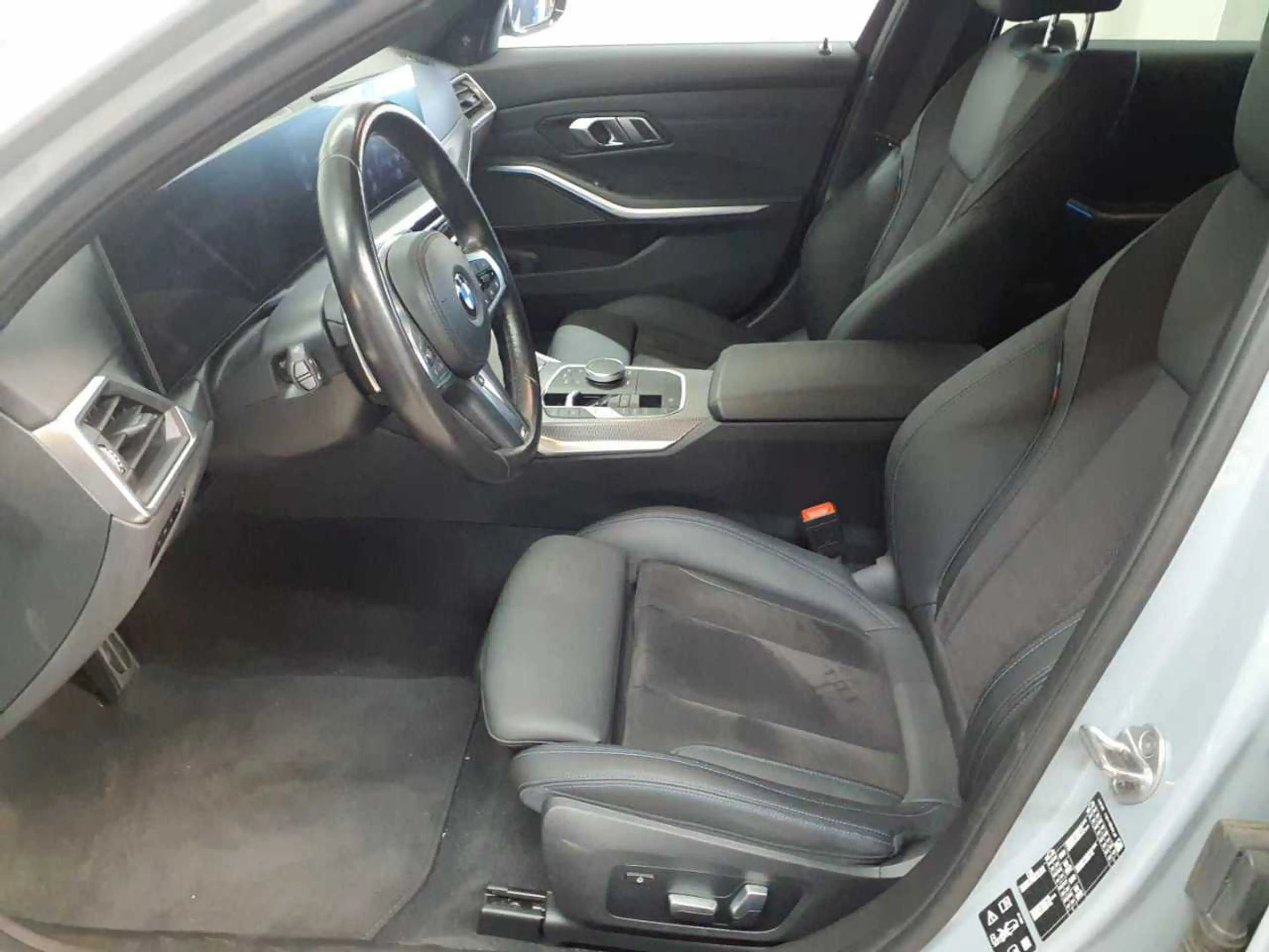 BMW 340 M340d Touring xDrive Navi H&K AHK — photo 8