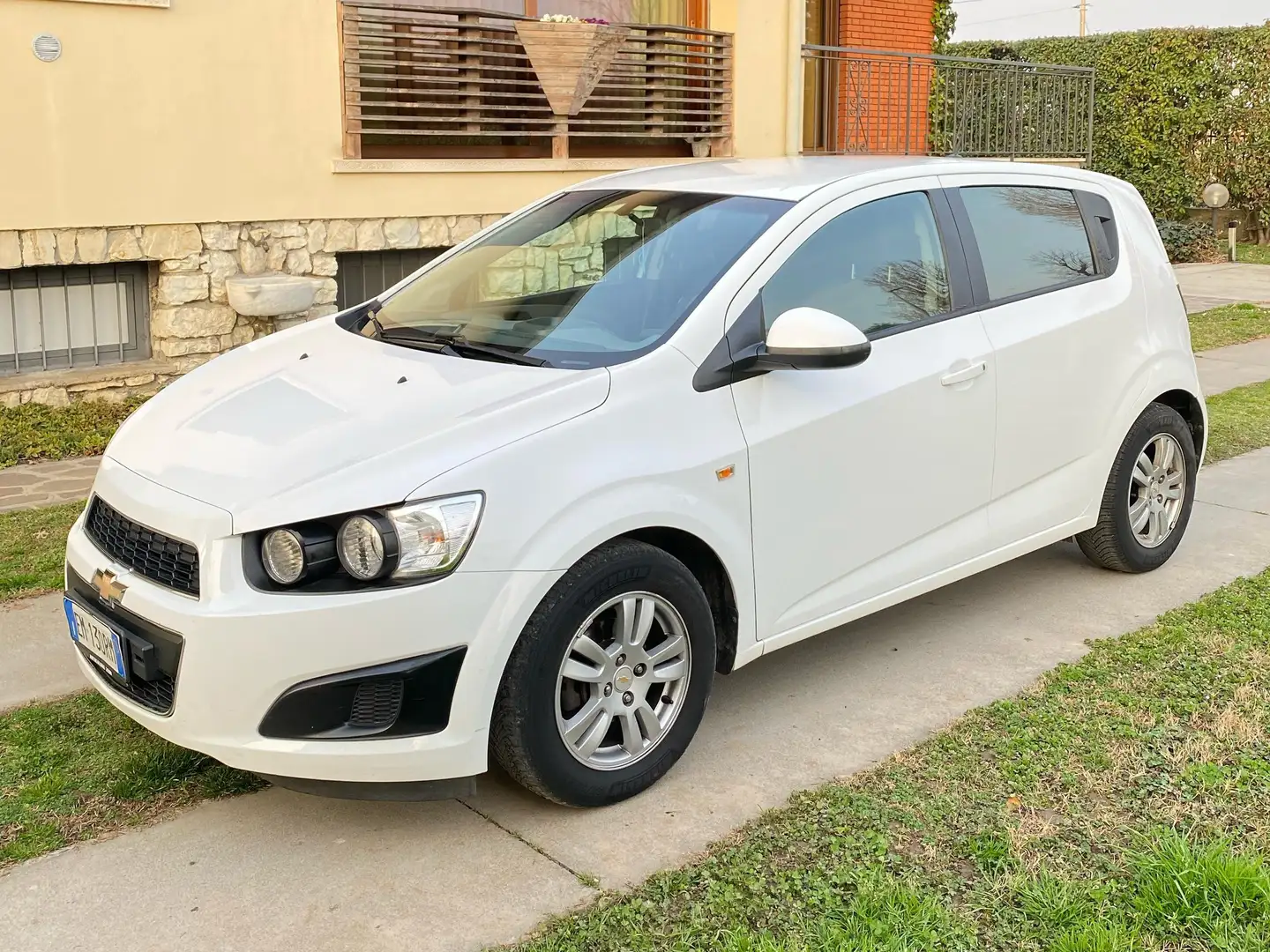 Chevrolet Aveo 1200 63kw gpl Bílá - 1