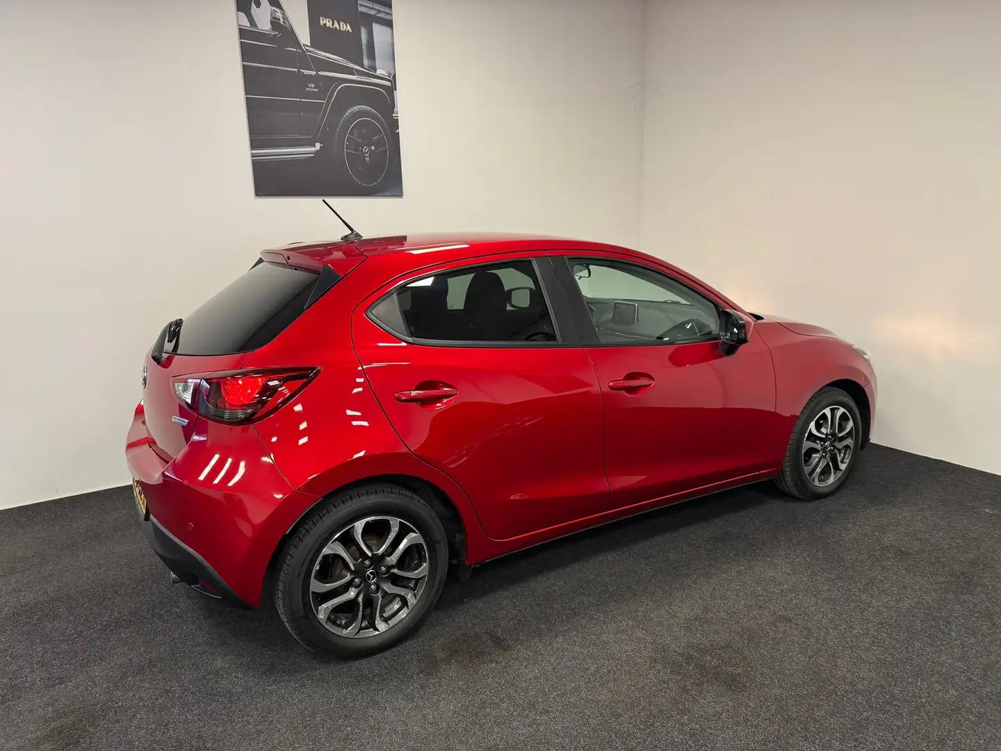 Mazda 2 1.5 Skyactiv-G GT-M Rood - 2