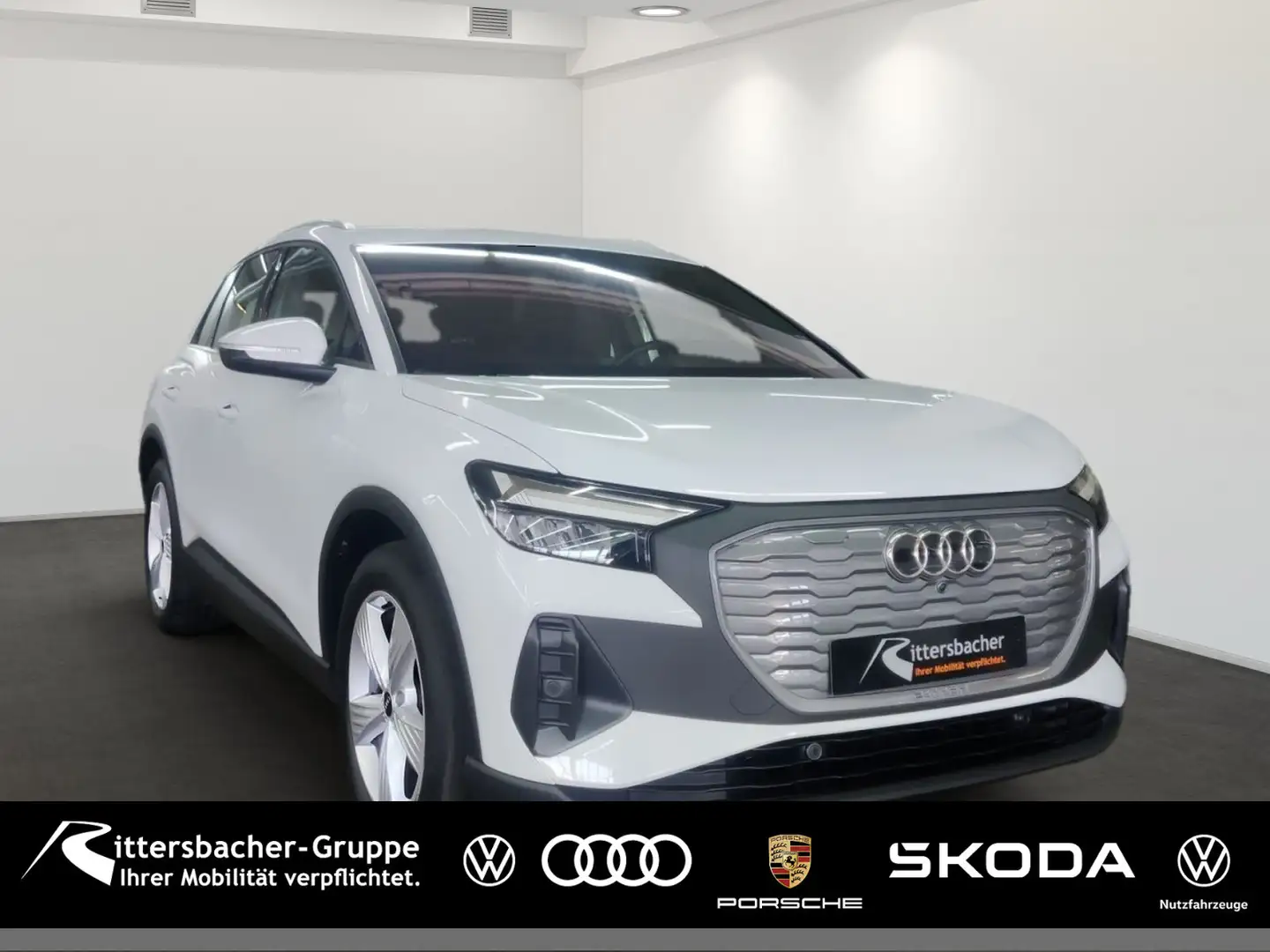 Audi Q4 e-tron AssistenzPaketAdvanced KomfortPlus Nav Blanc - 1