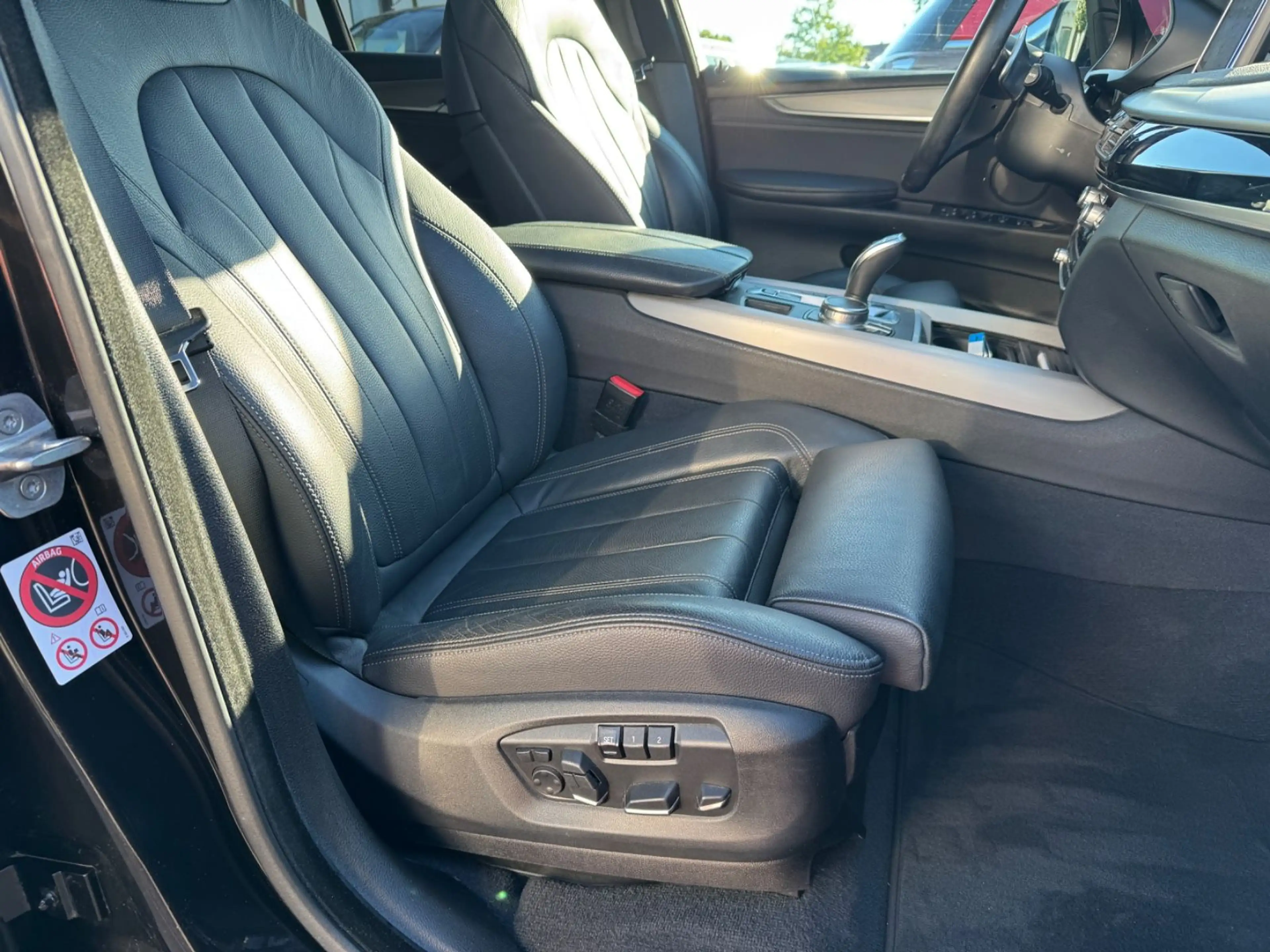 BMW X5 M50 d* 360° CAM* LED*H&K*PANO*HUD*SOFTCLOSE* — photo 11
