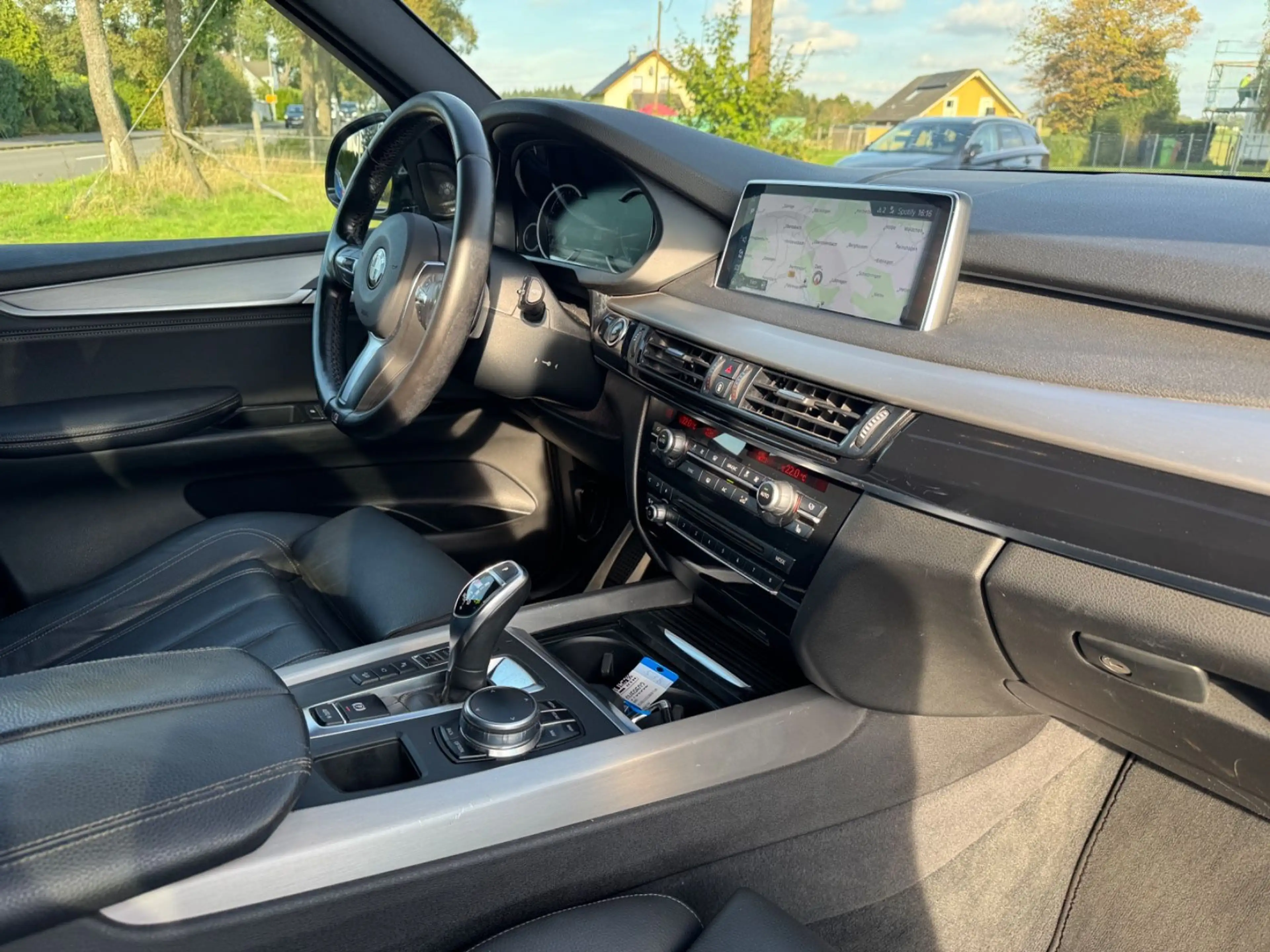 BMW X5 M50 d* 360° CAM* LED*H&K*PANO*HUD*SOFTCLOSE* — photo 9