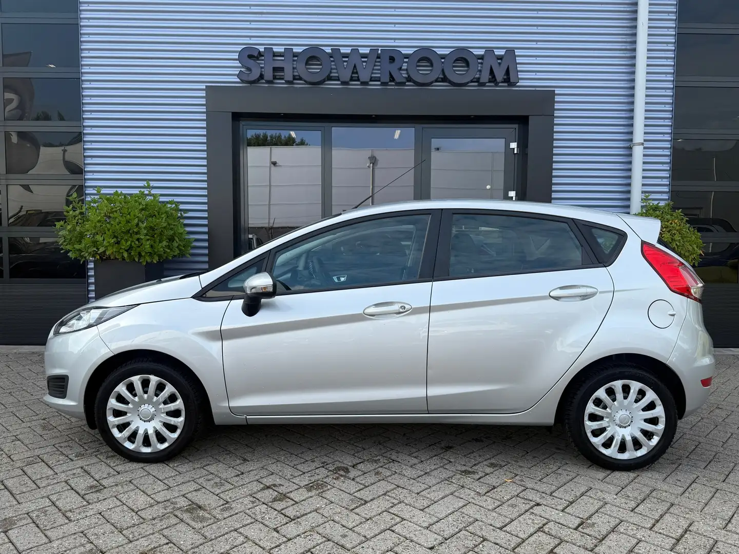 Ford Fiesta 1.0 Champion Airco|Elektrische ramen en Spiegels Gri - 2