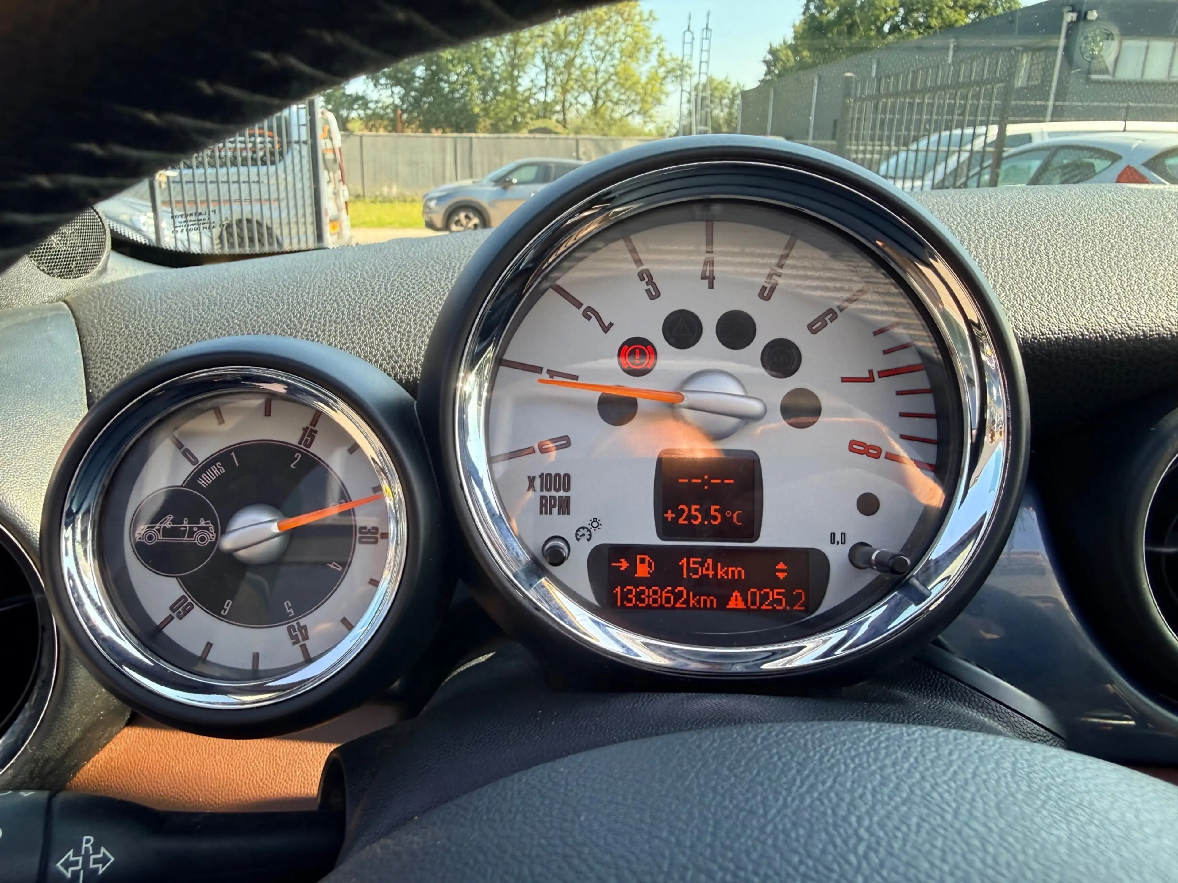 MINI Cooper Cabrio 1.6 Cooper/Leer/Navigatie/Stoelverwarming/Luxe UIt — photo 11
