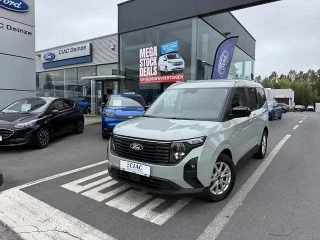 Ford Tourneo Courier 5 deuren Titanium Marketing level 1 Ford Tourneo C