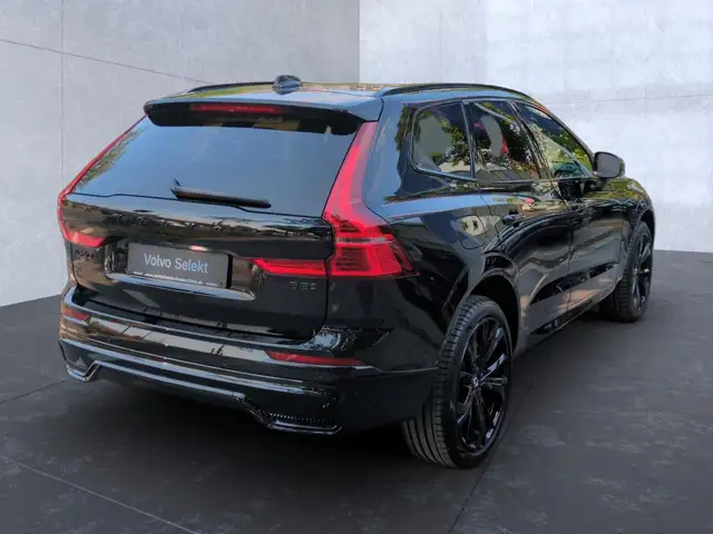 Volvo XC60 view 7