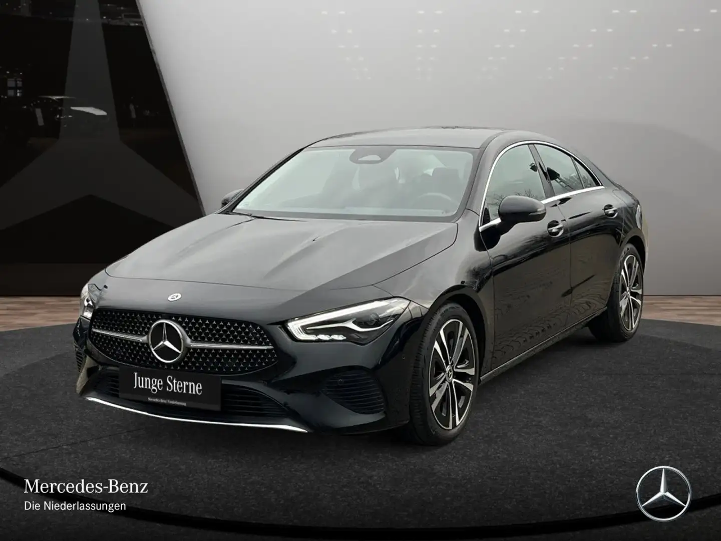 Mercedes-Benz CLA 180 PROGRESSIVE+LED+KAMERA+7G Schwarz - 2