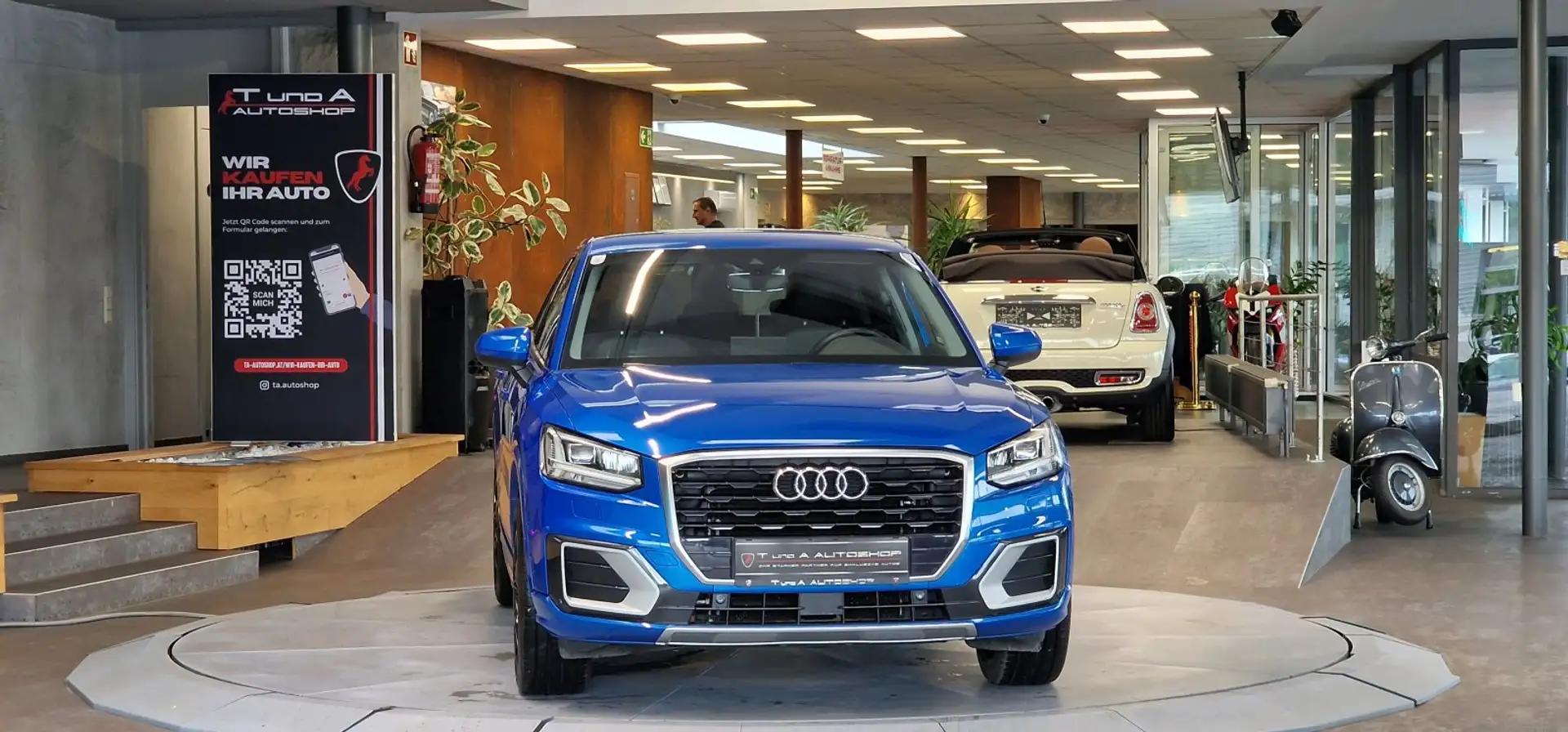 Audi Q2 1.4 TFSI Design S-Tronic *Komfort-Paket*Sitzheizun Blau - 2