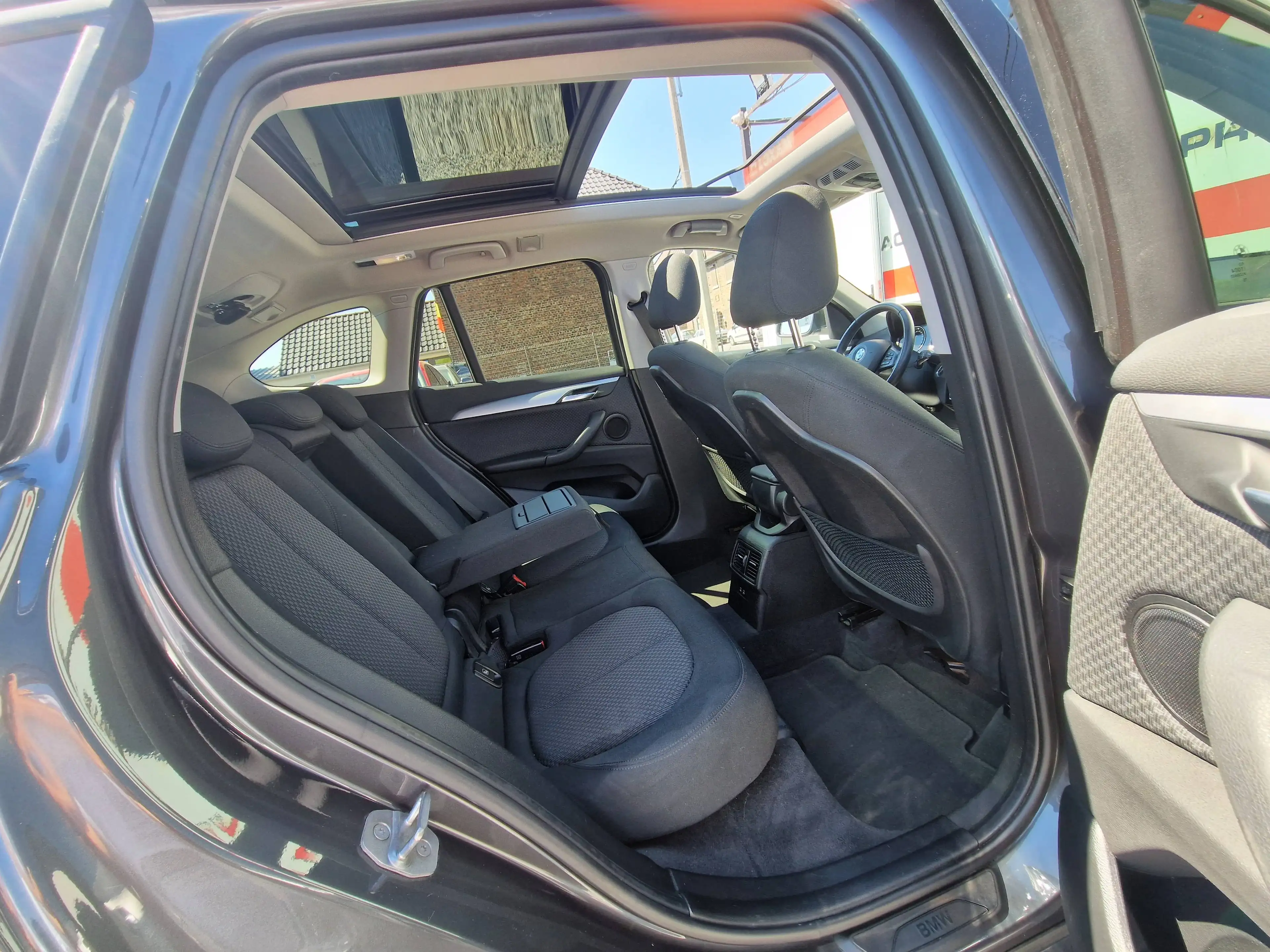 BMW X1 1.5 d sDrive16*1°PROPRIO*CARNET*GPS*TOIT OUVRANT*CAMERA*PDC — photo 13
