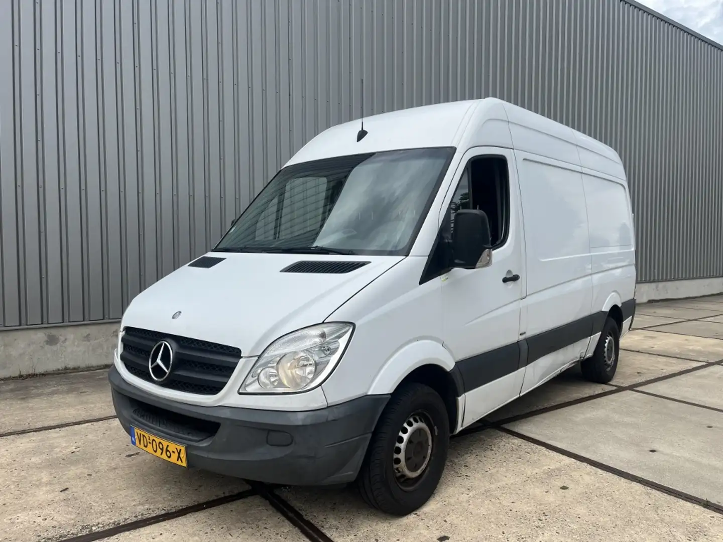 Mercedes-Benz Sprinter 313 2.2 CDI 2013 Airco Euro 5 MOTOR NIET GOED Wit - 1
