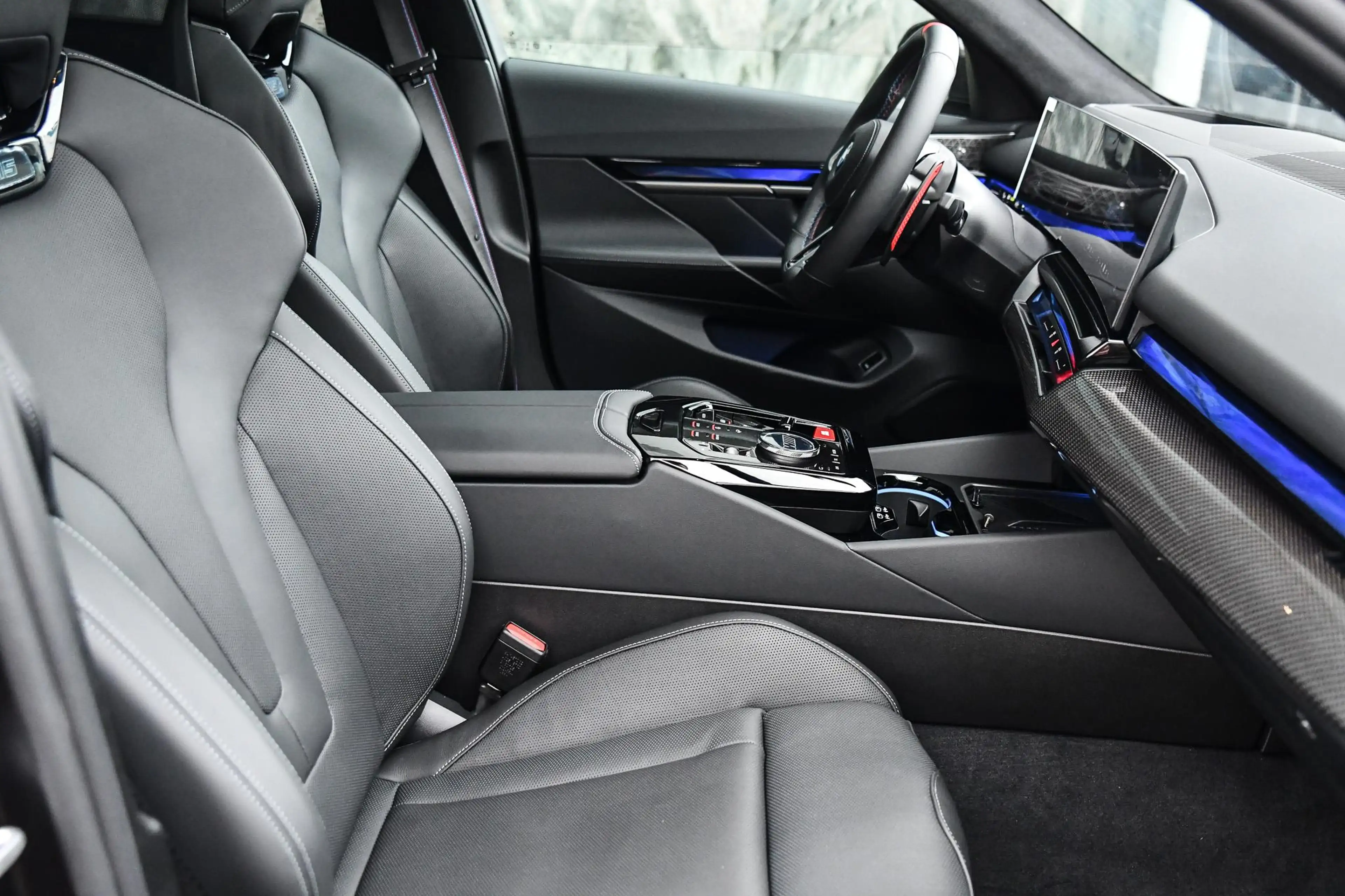 BMW M5 Touring M5 Individual lak |Keramisch|Carbon|Trekha — photo 9