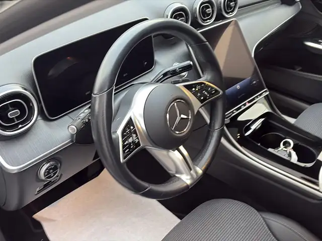 Mercedes-Benz C-Class view 14