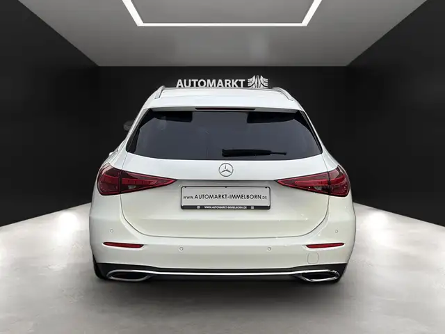 Mercedes-Benz C-Class view 10