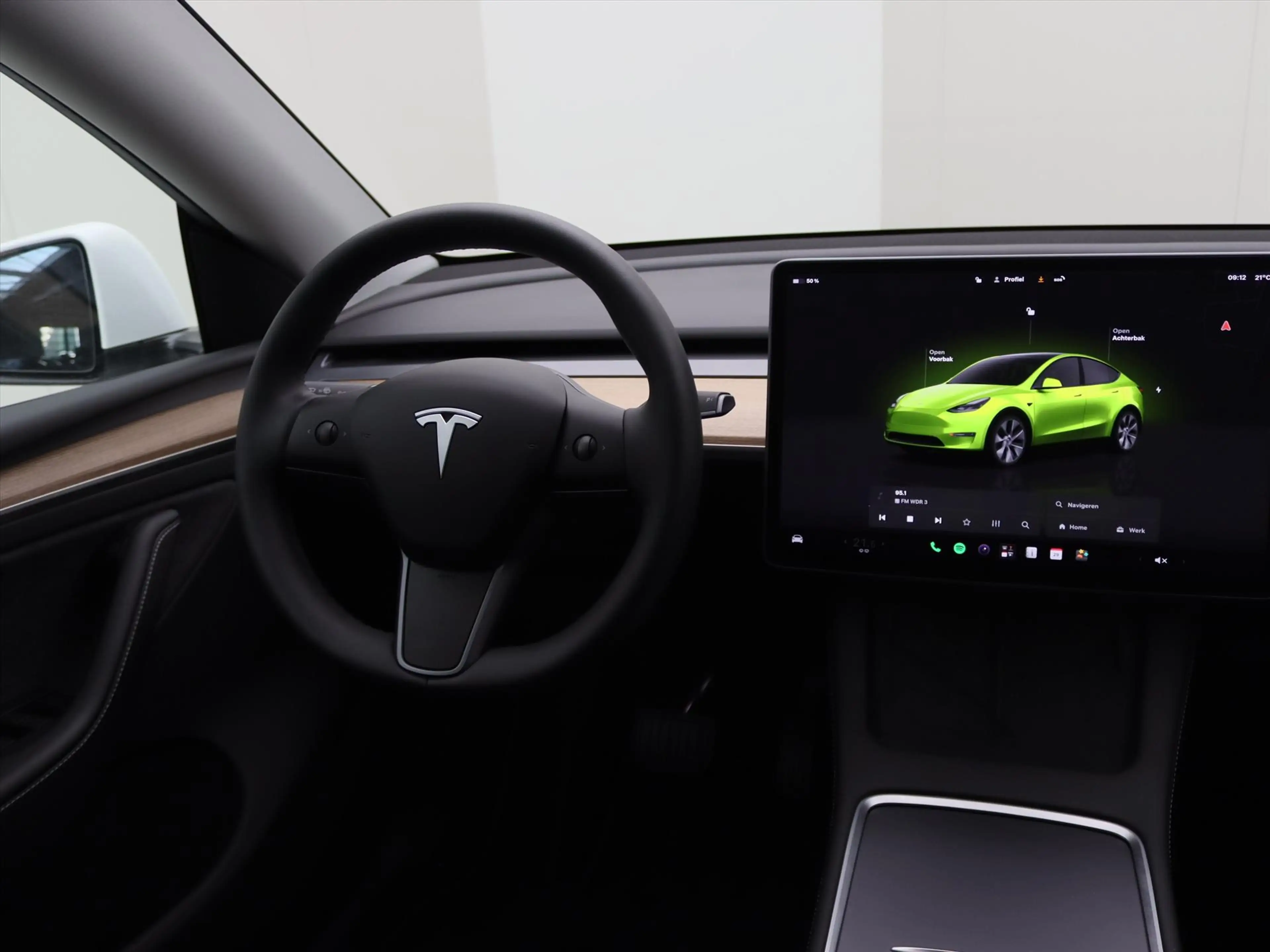 Tesla Model Y Standard RWD Plus 351pk 94.9% SoH [ TREKHAAK+RYZEN — photo 8