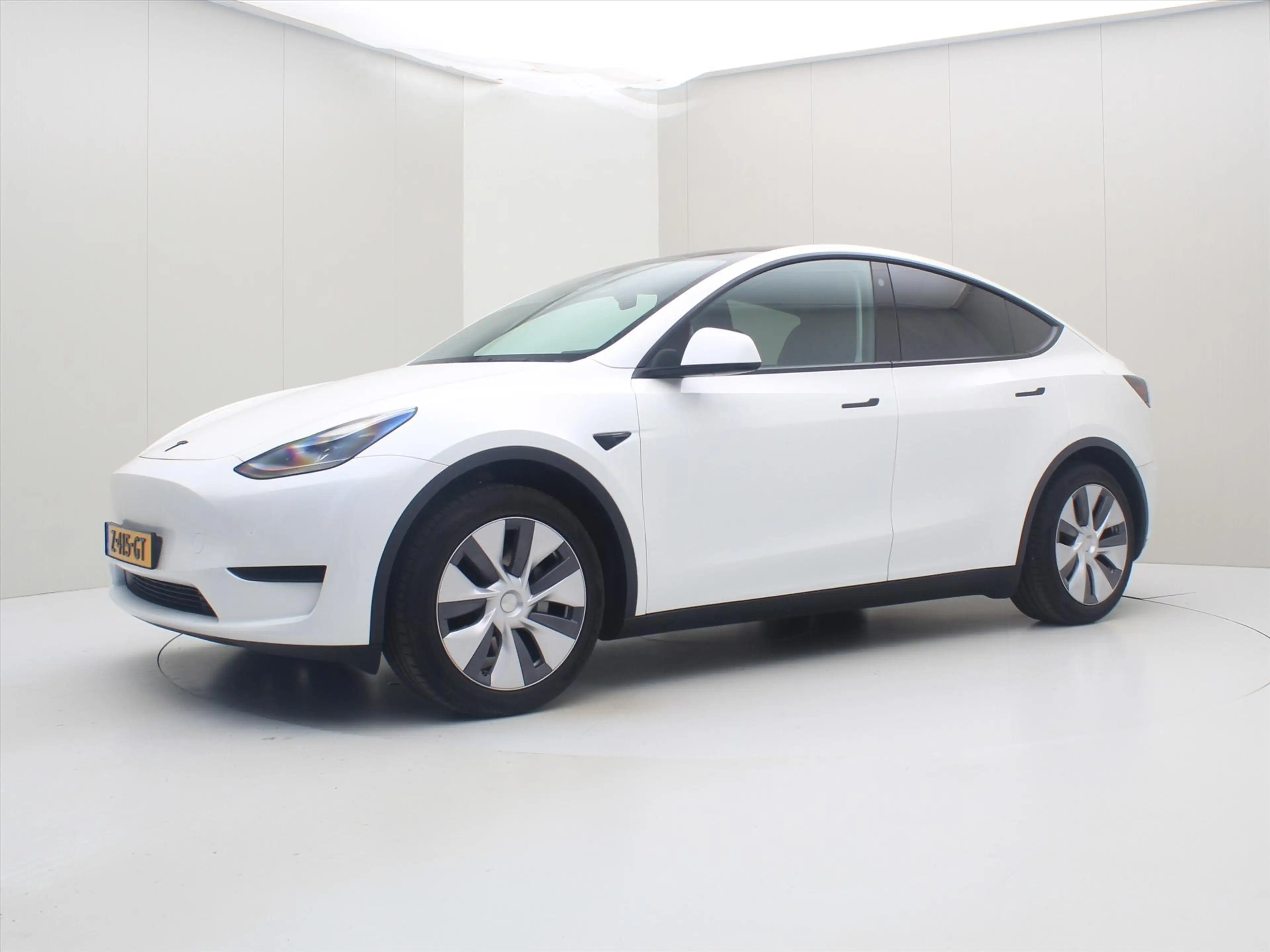 Tesla Model Y Standard RWD Plus 351pk 94.9% SoH [ TREKHAAK+RYZEN — photo 7