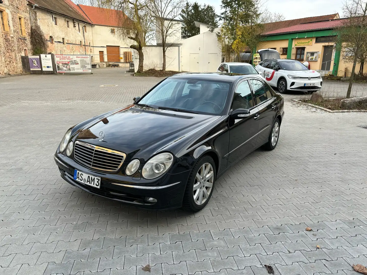 Mercedes-Benz E 280 CDI 7G-TRONIC Avantgarde Schwarz - 1