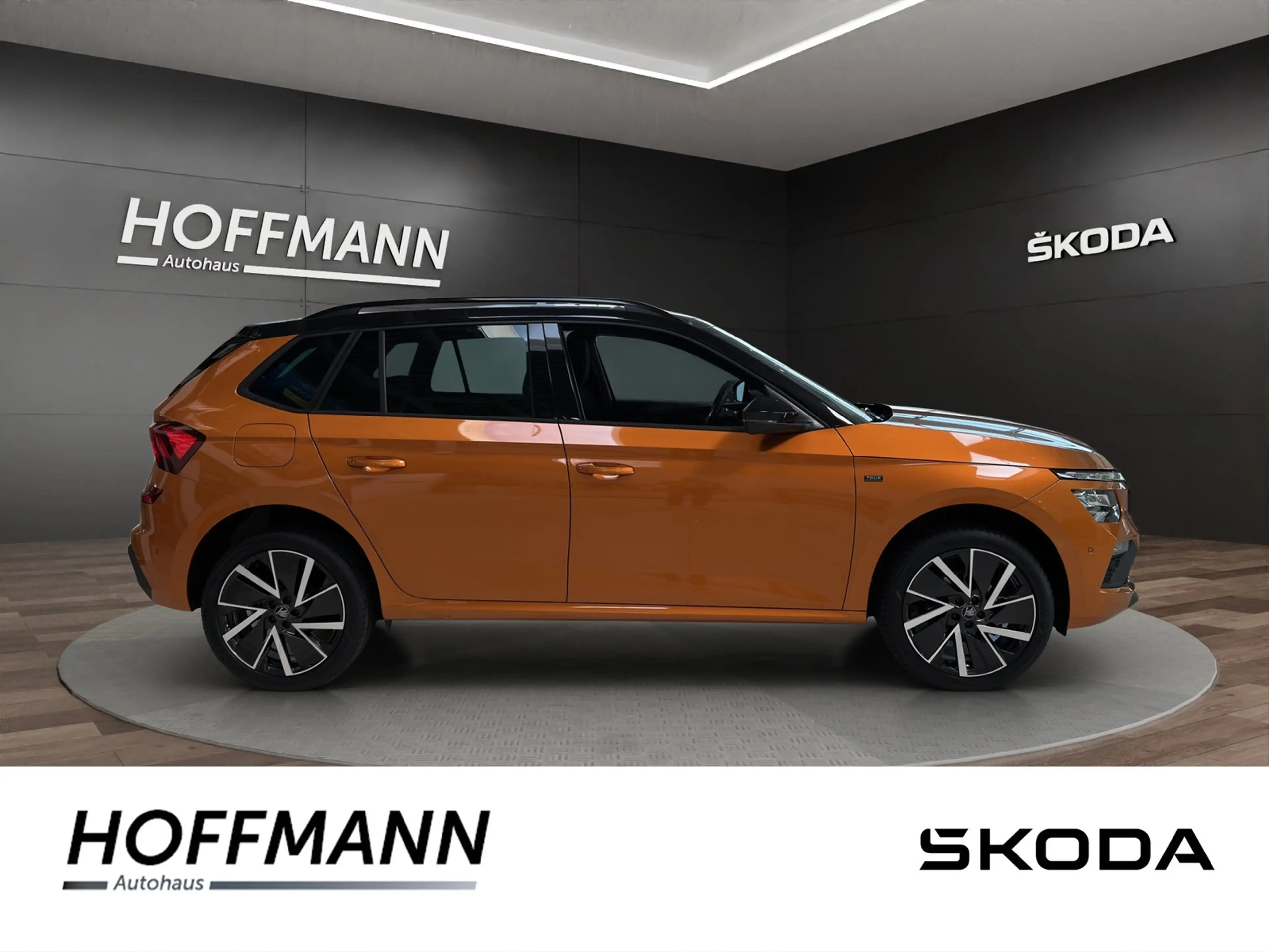 Skoda Kamiq 1.5 TSI DSG Selection AHK+Pano+ACC+Matrix — photo 4