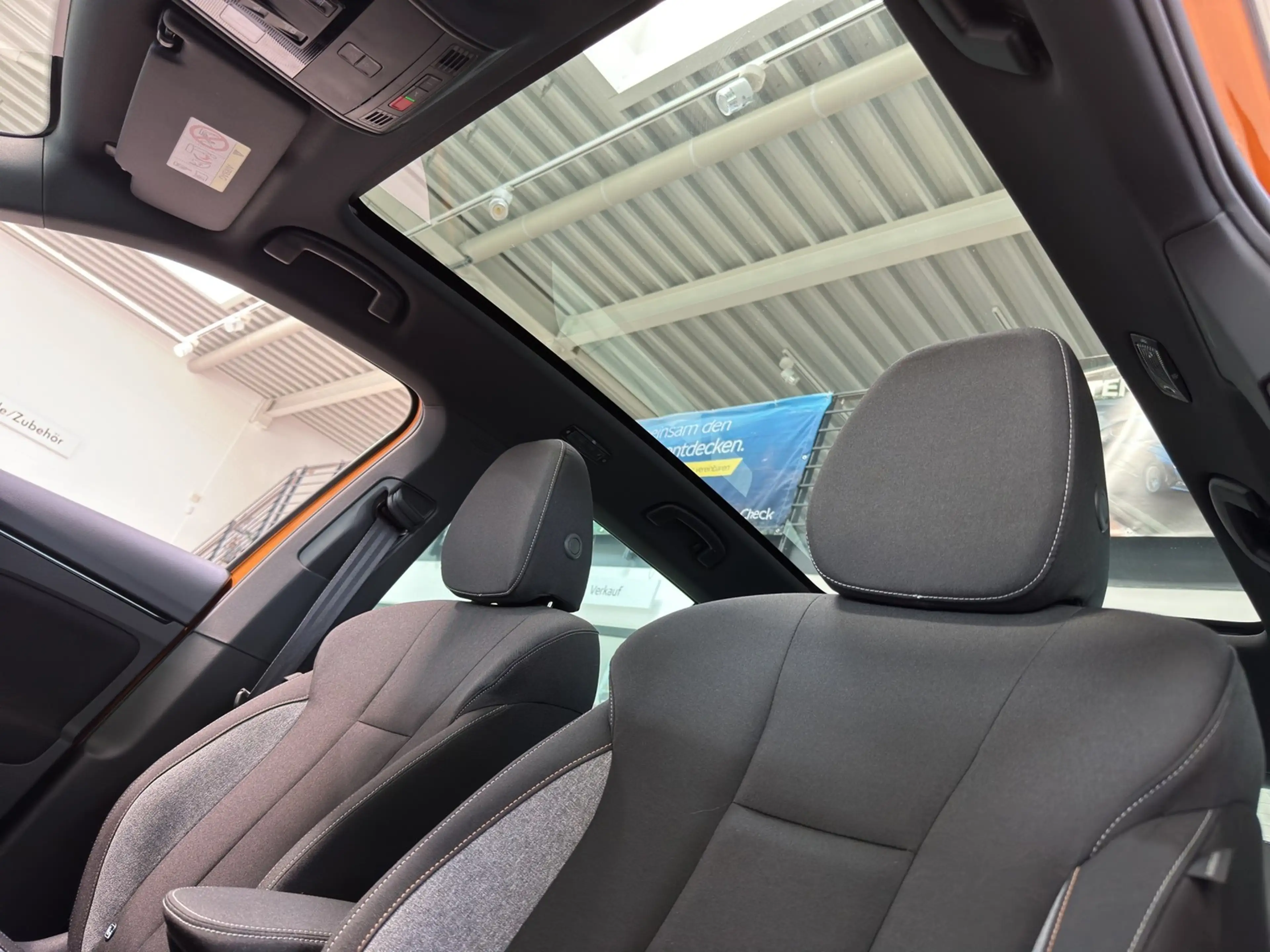 Skoda Kamiq 1.5 TSI DSG Selection AHK+Pano+ACC+Matrix — photo 15