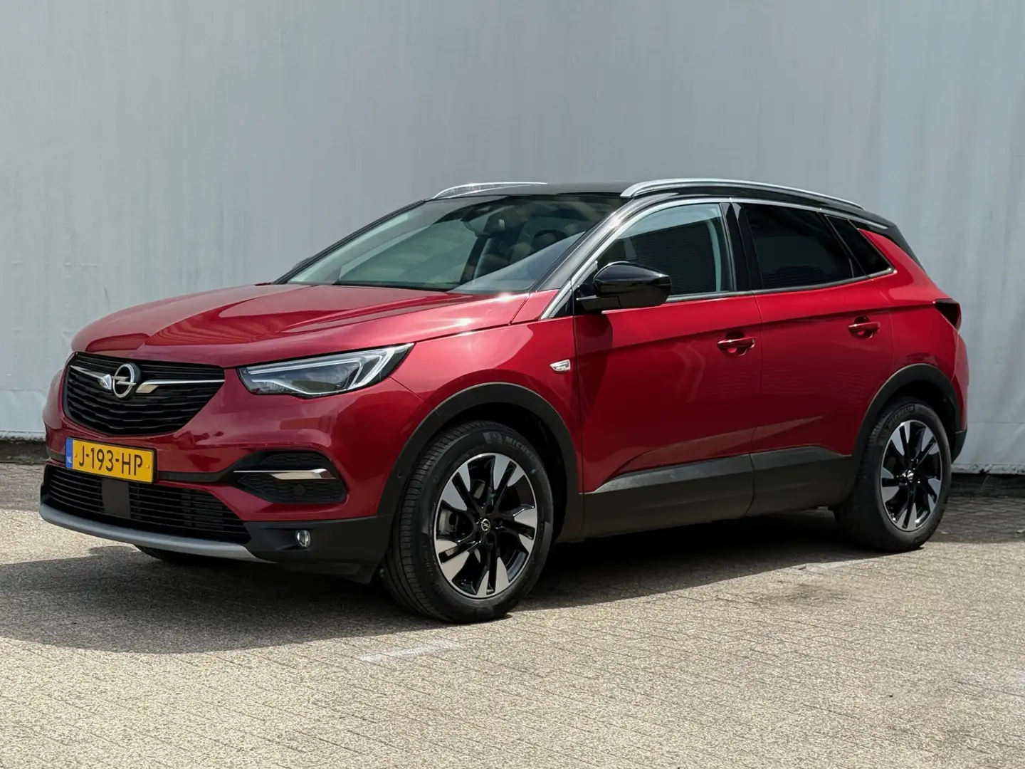 Opel Grandland X 1.2 Turbo Ultimate / trekhk. Rood - 2