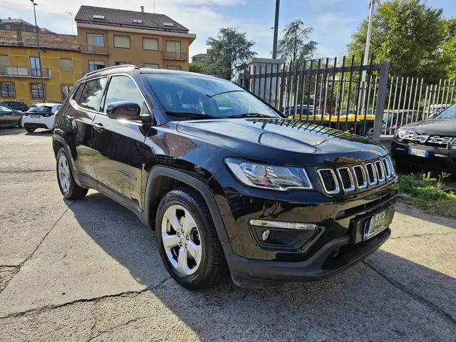 Jeep Compass view 3