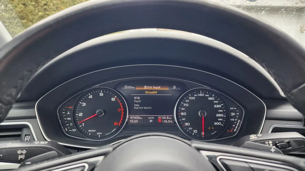 Audi A4 снимка Audi A4