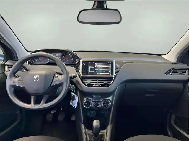 Peugeot 208 view 14
