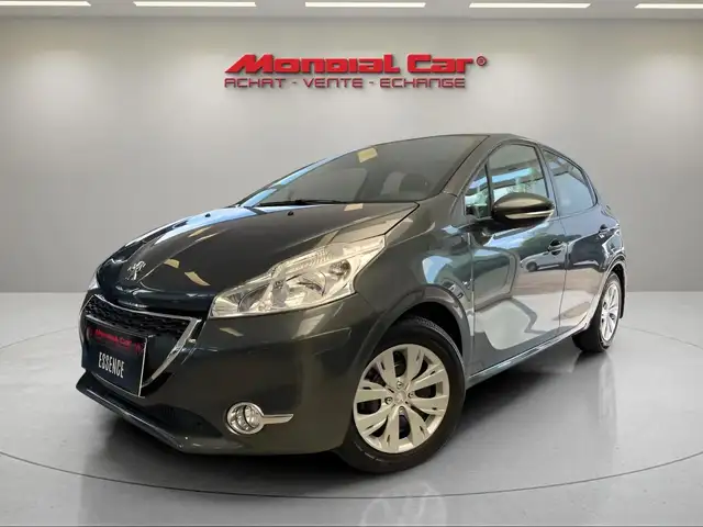 Peugeot 208 main image