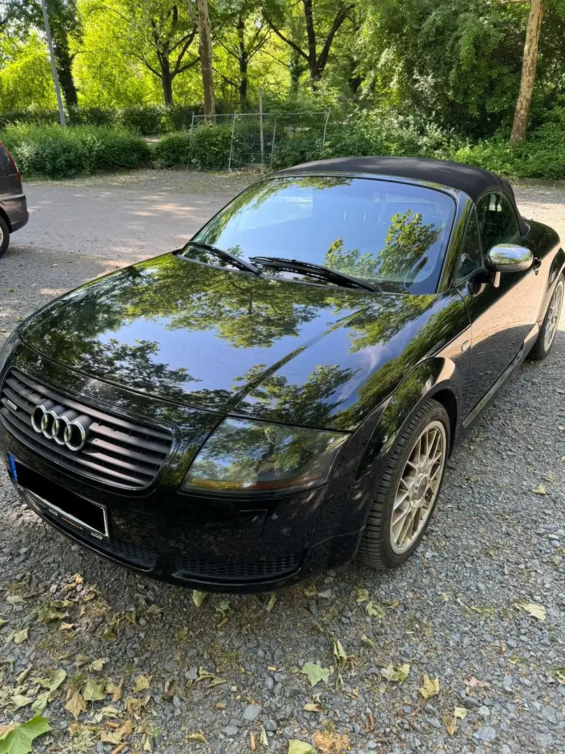Audi TT TT Roadster 1.8 T quattro Černá - 1