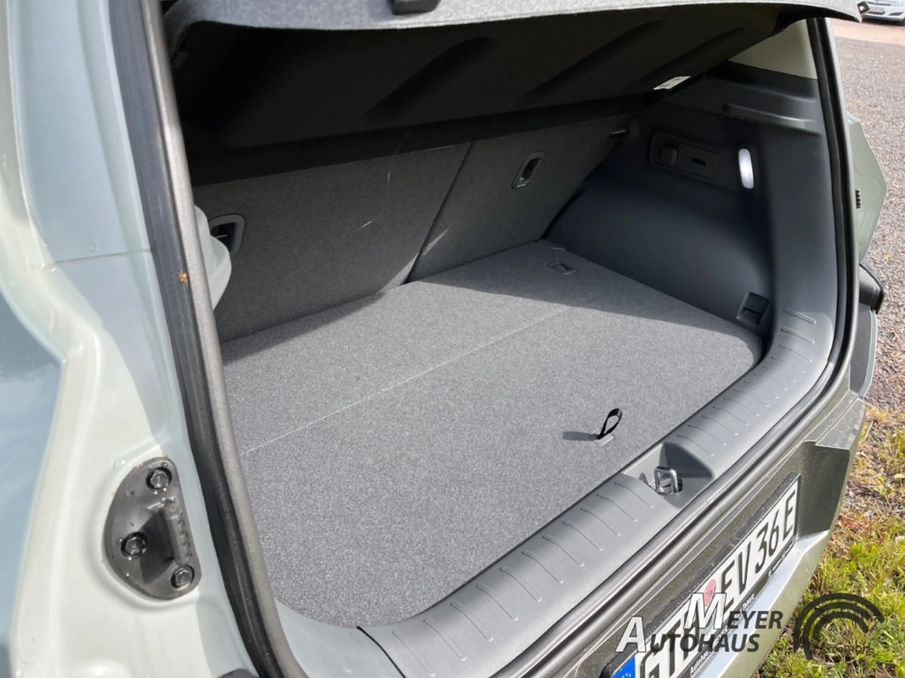 Kia EV2 EARTH+Winterconnect+22KW AC+Technik+Drivewisepark+ — photo 10