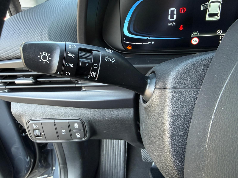 Hyundai i20 1,0 T-GDI Navi-Kamera-Klima-M.2026 — photo 14