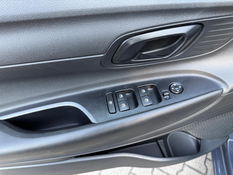 Hyundai i20 1,0 T-GDI Navi-Kamera-Klima-M.2026 — photo 8