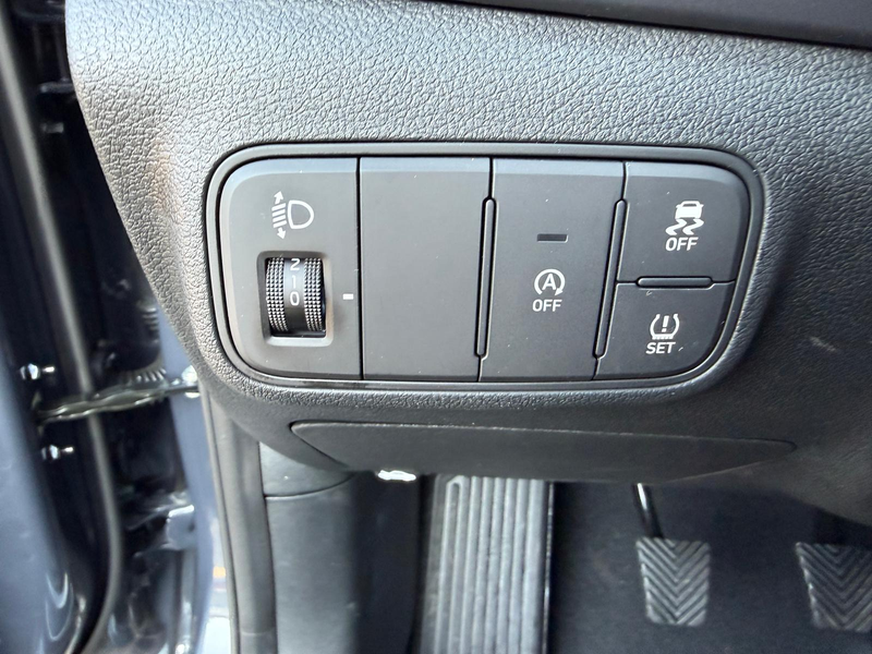 Hyundai i20 1,0 T-GDI Navi-Kamera-Klima-M.2026 — photo 13