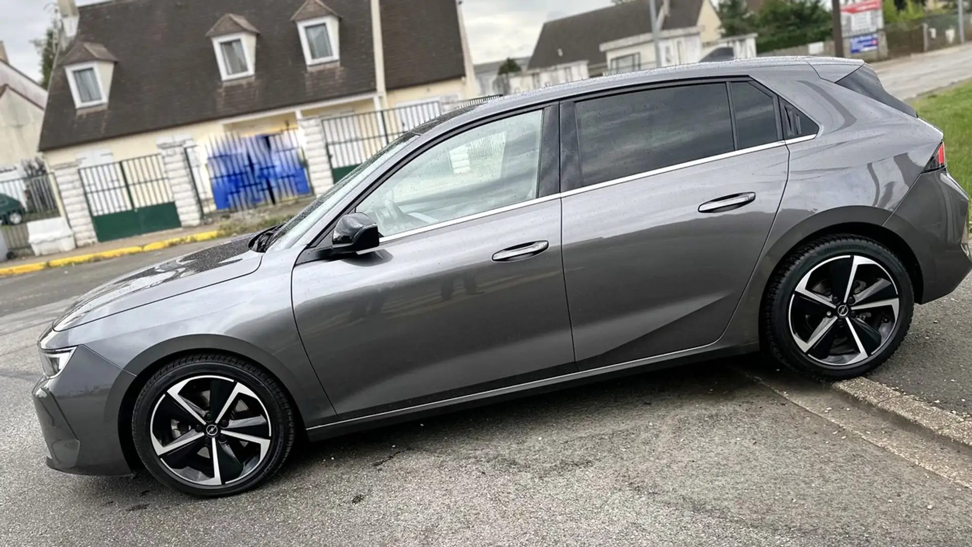 Opel Astra 1.5 DIESEL 130 CH AUTO ELEGANCE BUSINESS ENTRETIEN COMPLET A JOUR 14159HT Grijs - 2