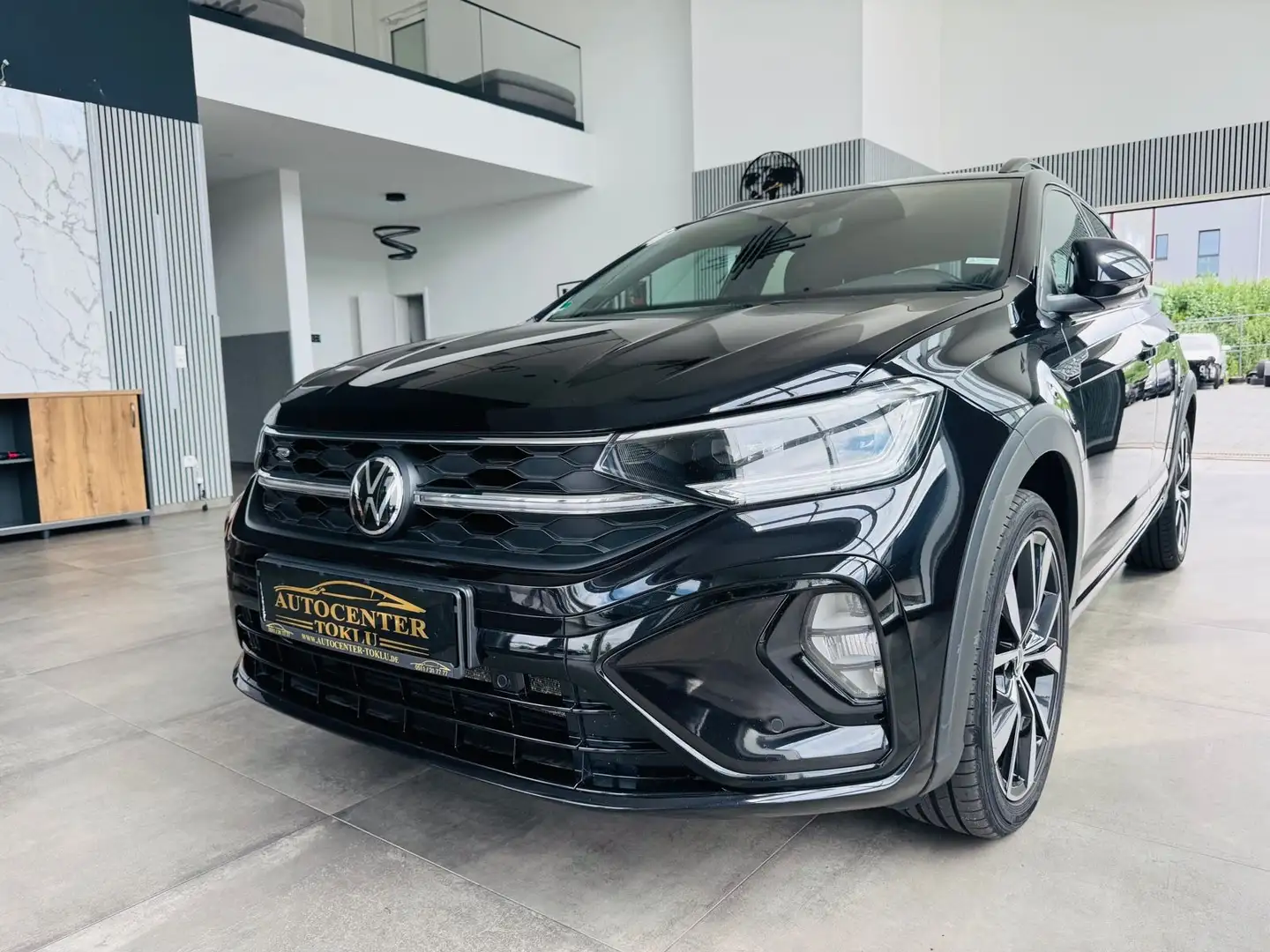 Volkswagen Taigo R-Line 1.5 TSI Matrix Keyless IQDPaket Noir - 1