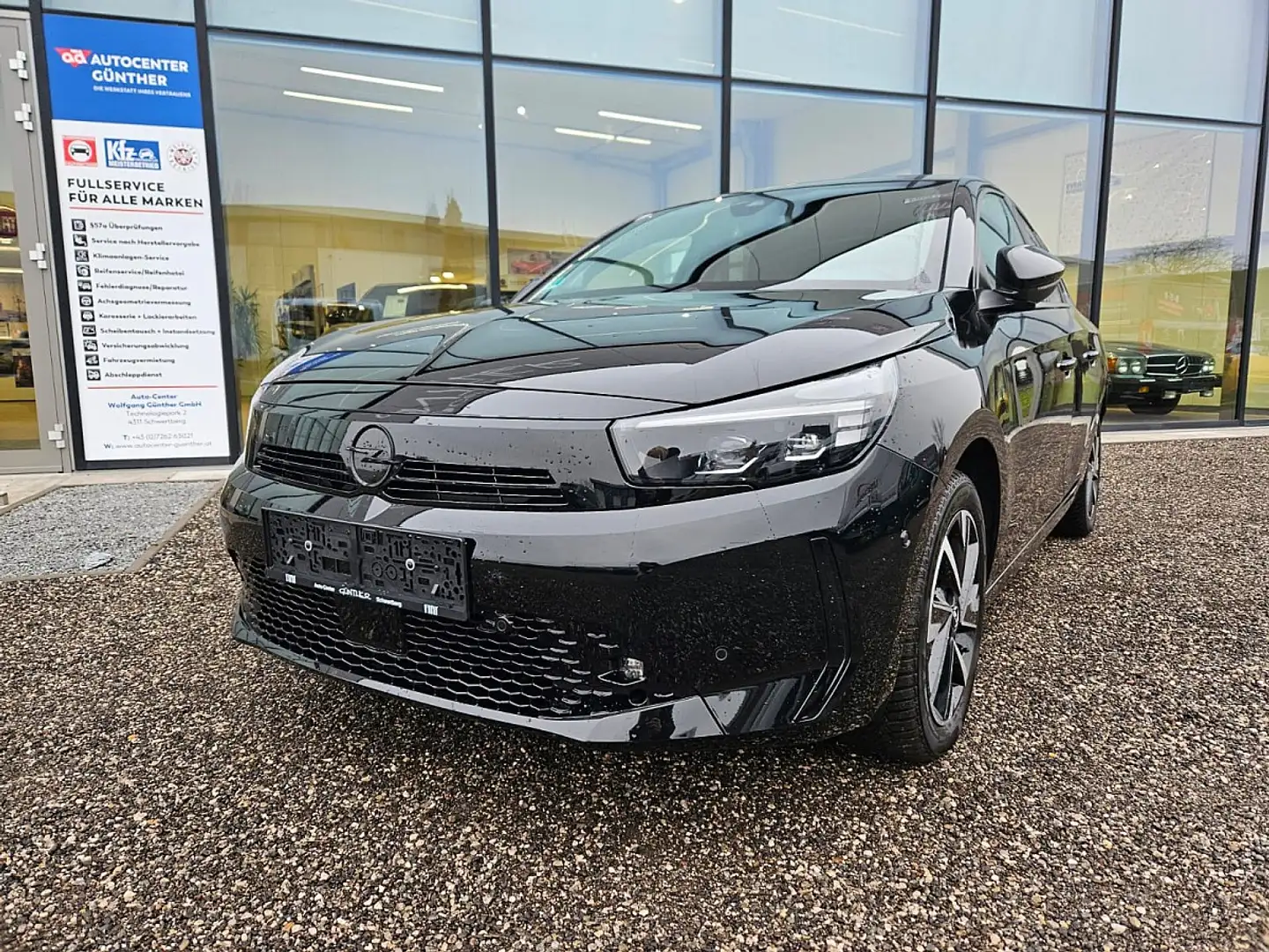 Opel Corsa 1,2 Direct Injection Turbo Euro 6.4  Edition Schwarz - 1