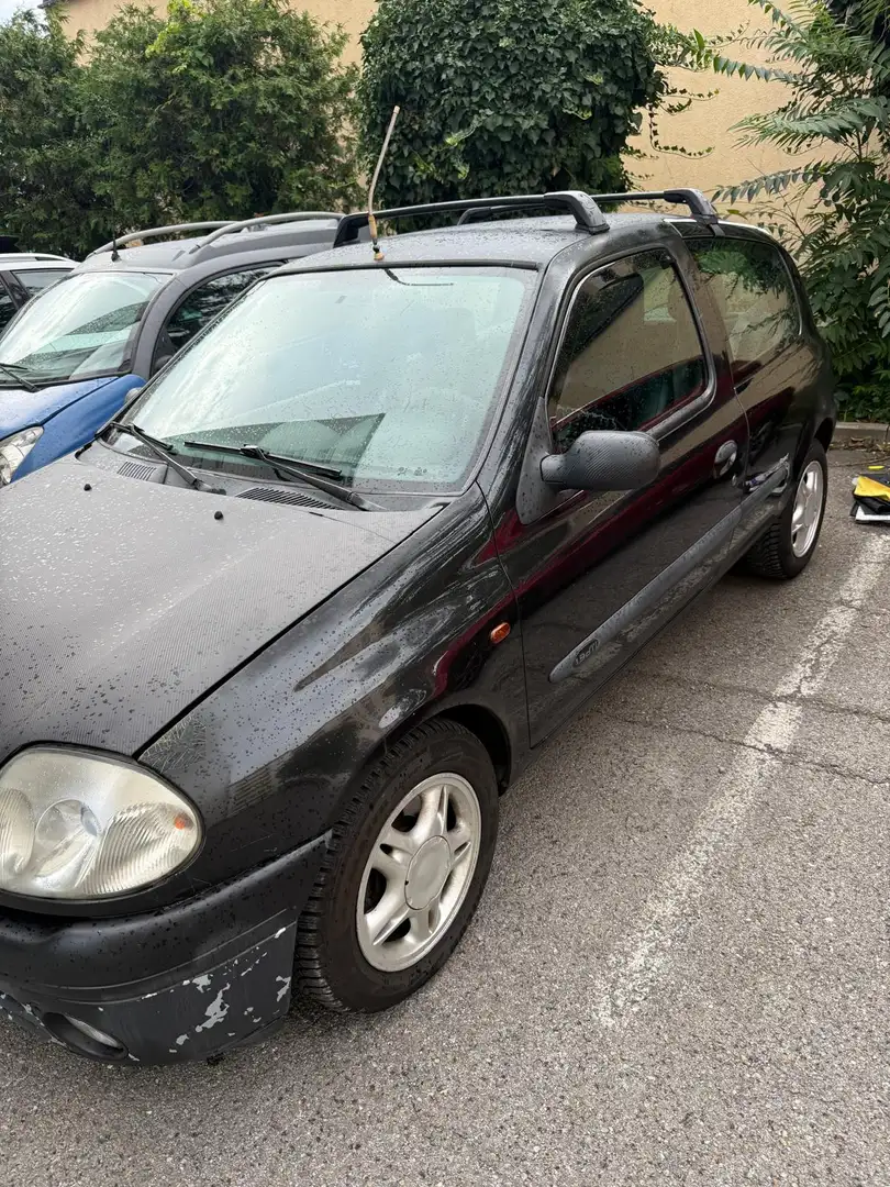 Renault Clio Clio TECH Road 1,9 dTi Schwarz - 2